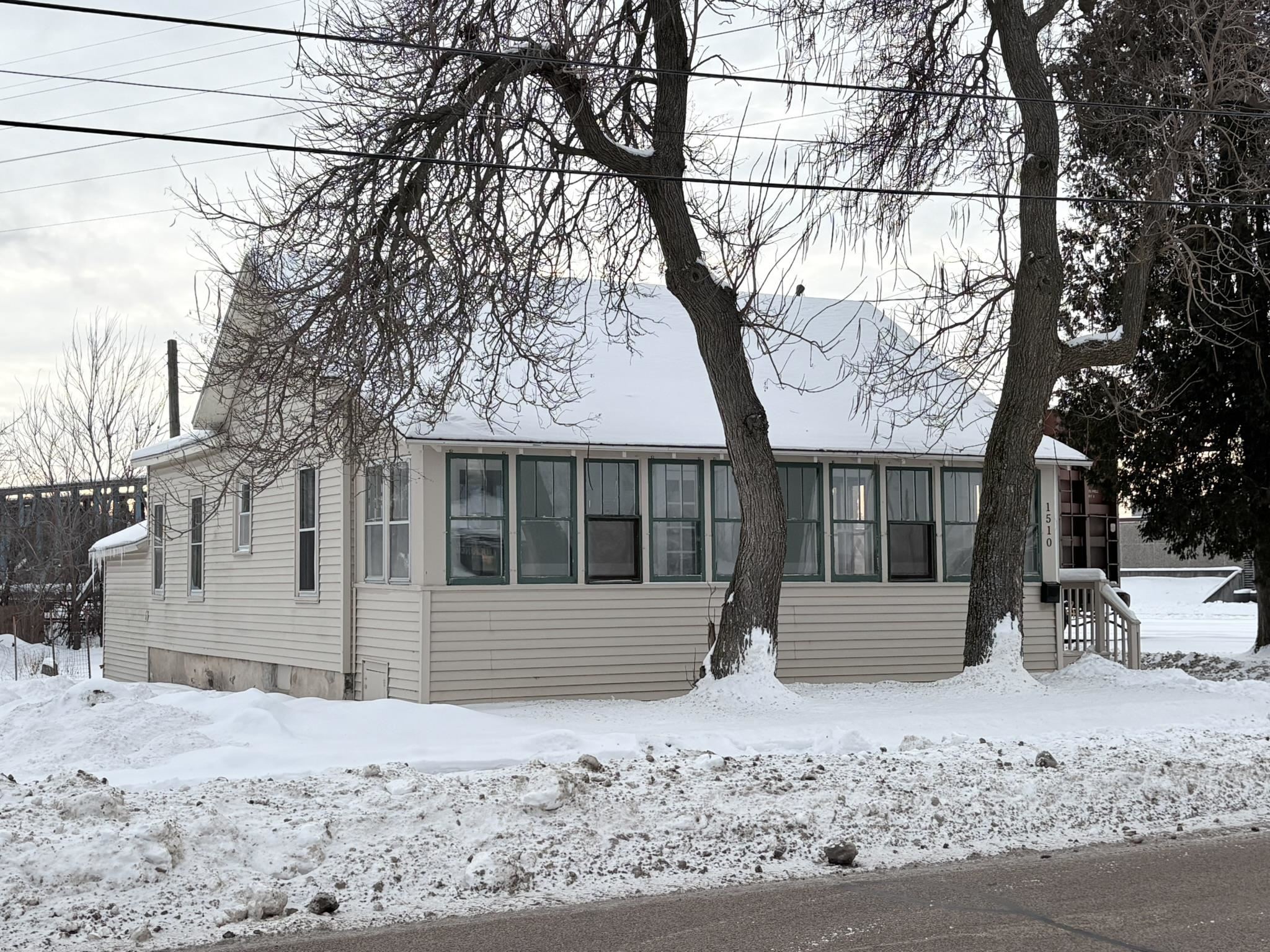 1510 1ST STREET NORTH, Wisconsin Rapids, Wisconsin 54494, 3 Bedrooms Bedrooms, ,1 BathroomBathrooms,Residential,For Sale,1510 1ST STREET NORTH,22505767