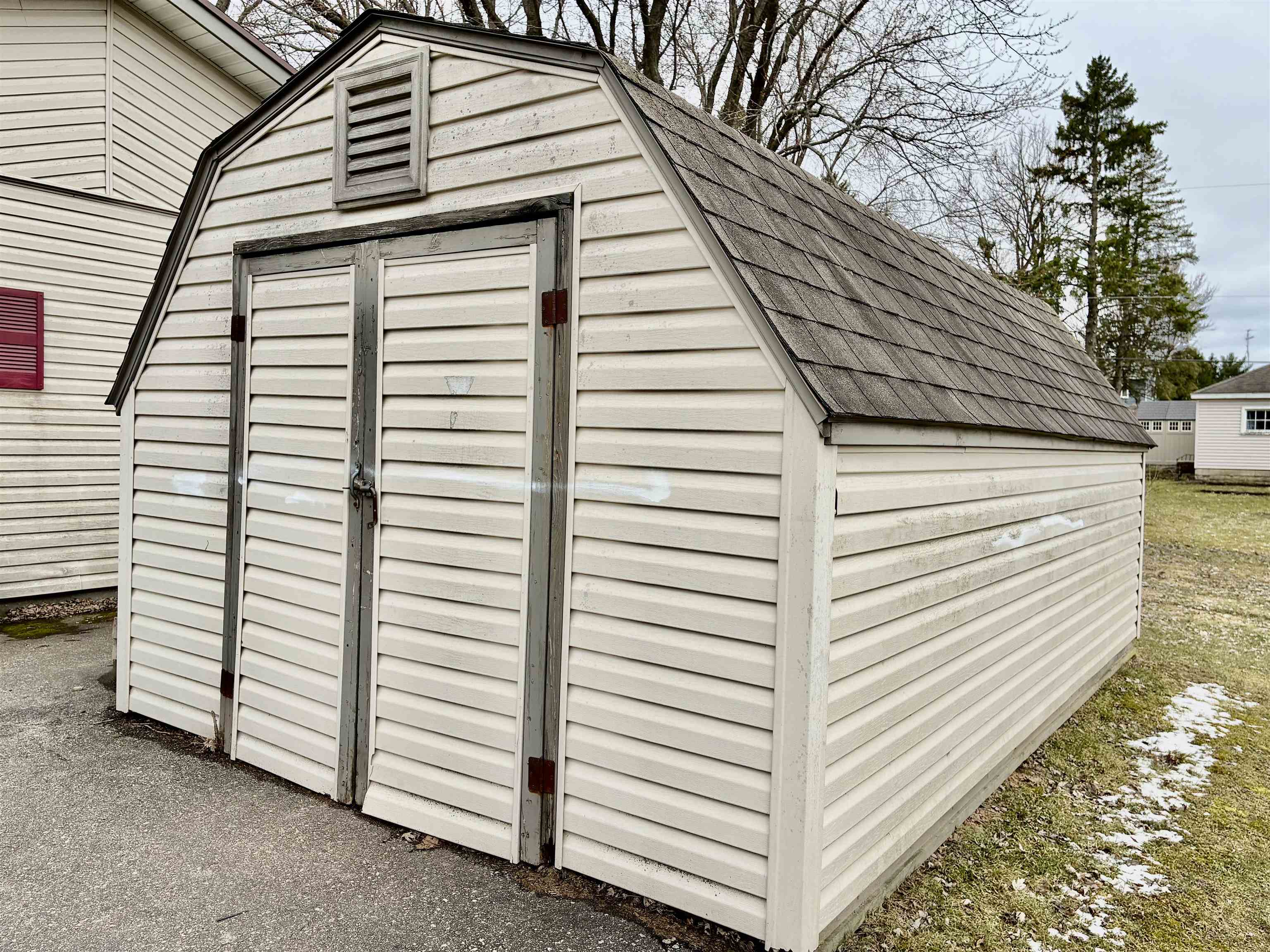 216 AYERS STREET, Neillsville, Wisconsin 54456, 3 Bedrooms Bedrooms, ,1 BathroomBathrooms,Residential,For Sale,216 AYERS STREET,22505771