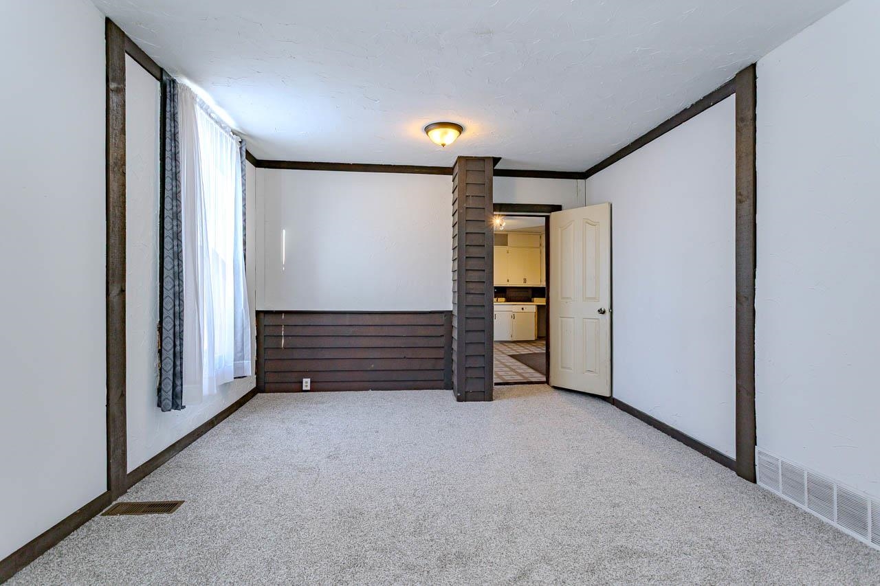 1706 E 1ST STREET, Merrill, Wisconsin 54452, 3 Bedrooms Bedrooms, ,2 BathroomsBathrooms,Residential,For Sale,1706 E 1ST STREET,22505782