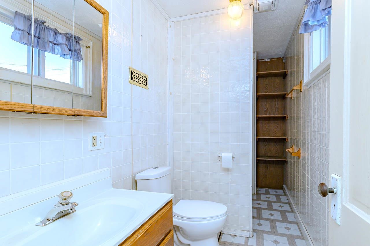 1706 E 1ST STREET, Merrill, Wisconsin 54452, 3 Bedrooms Bedrooms, ,2 BathroomsBathrooms,Residential,For Sale,1706 E 1ST STREET,22505782