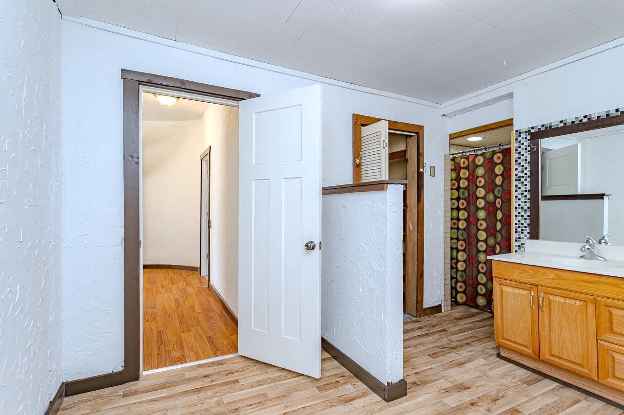 1706 E 1ST STREET, Merrill, Wisconsin 54452, 3 Bedrooms Bedrooms, ,2 BathroomsBathrooms,Residential,For Sale,1706 E 1ST STREET,22505782