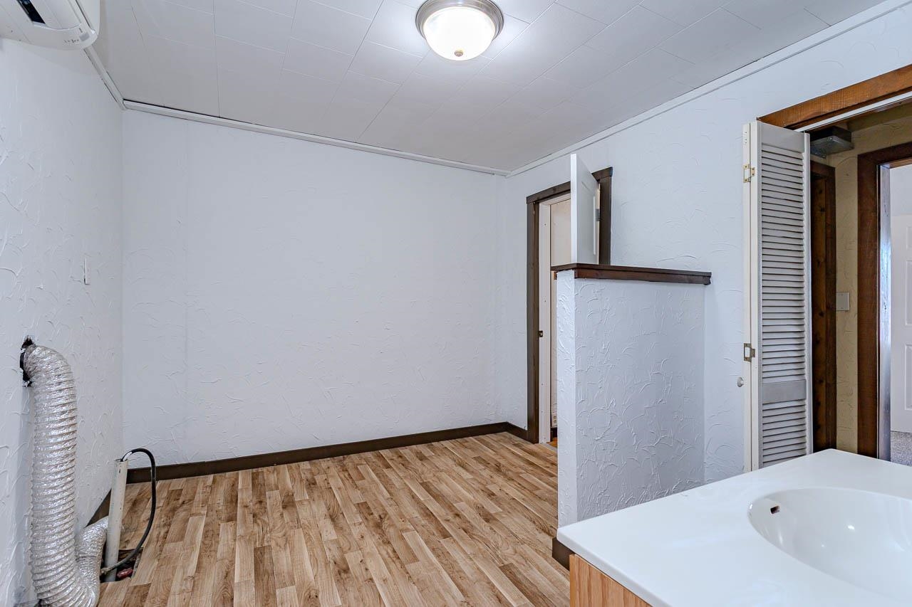 1706 E 1ST STREET, Merrill, Wisconsin 54452, 3 Bedrooms Bedrooms, ,2 BathroomsBathrooms,Residential,For Sale,1706 E 1ST STREET,22505782