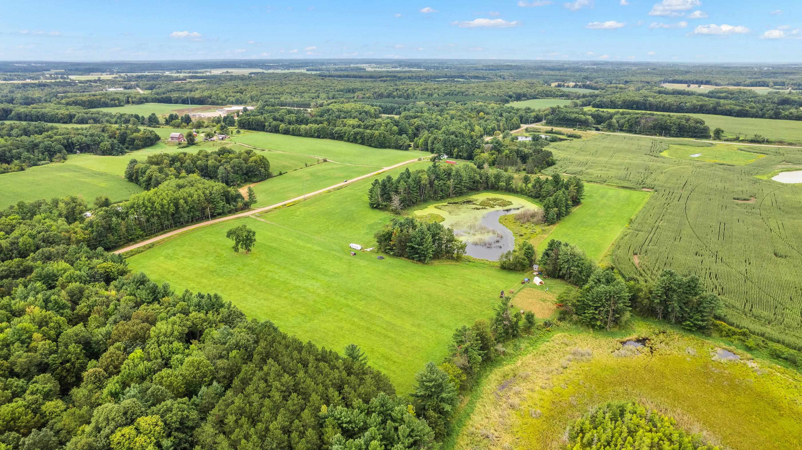 10498 E SAUMER ROAD, Rosholt, Wisconsin 54473, ,Land,For Sale,10498 E SAUMER ROAD,22505787