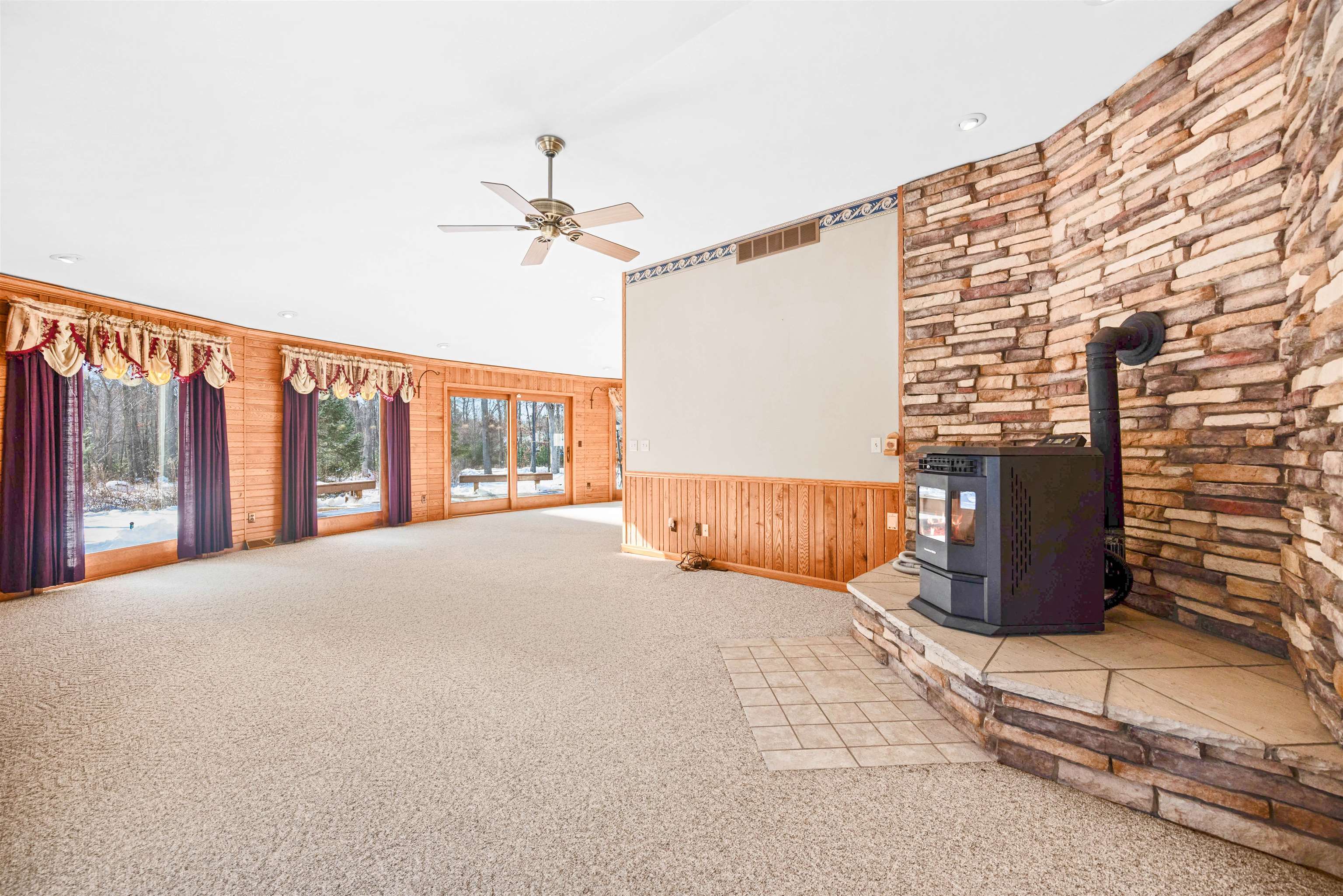 3745 OAK MORAINE COURT, Stevens Point, Wisconsin 54482, 3 Bedrooms Bedrooms, ,3 BathroomsBathrooms,Residential,For Sale,3745 OAK MORAINE COURT,22505789