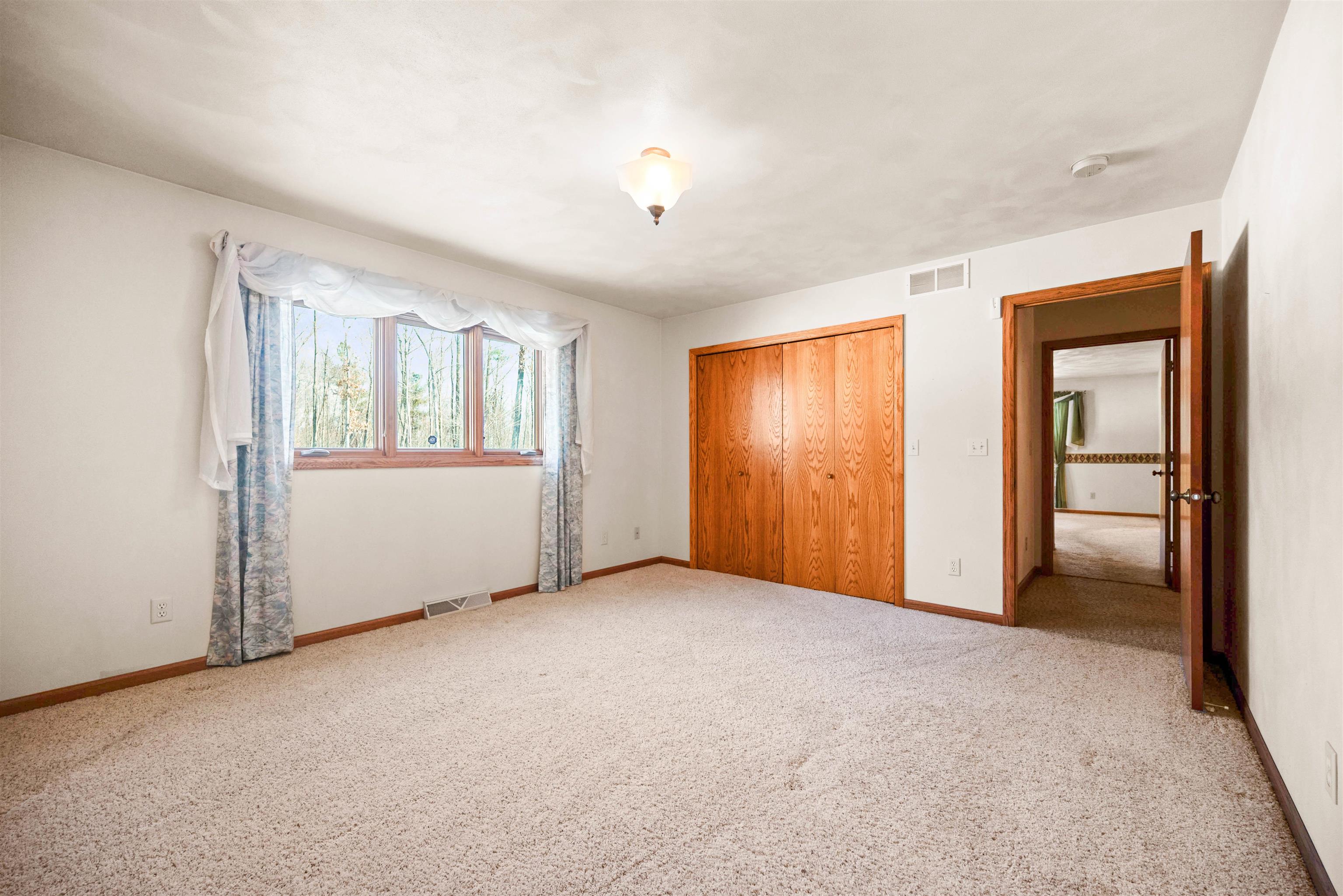 3745 OAK MORAINE COURT, Stevens Point, Wisconsin 54482, 3 Bedrooms Bedrooms, ,3 BathroomsBathrooms,Residential,For Sale,3745 OAK MORAINE COURT,22505789