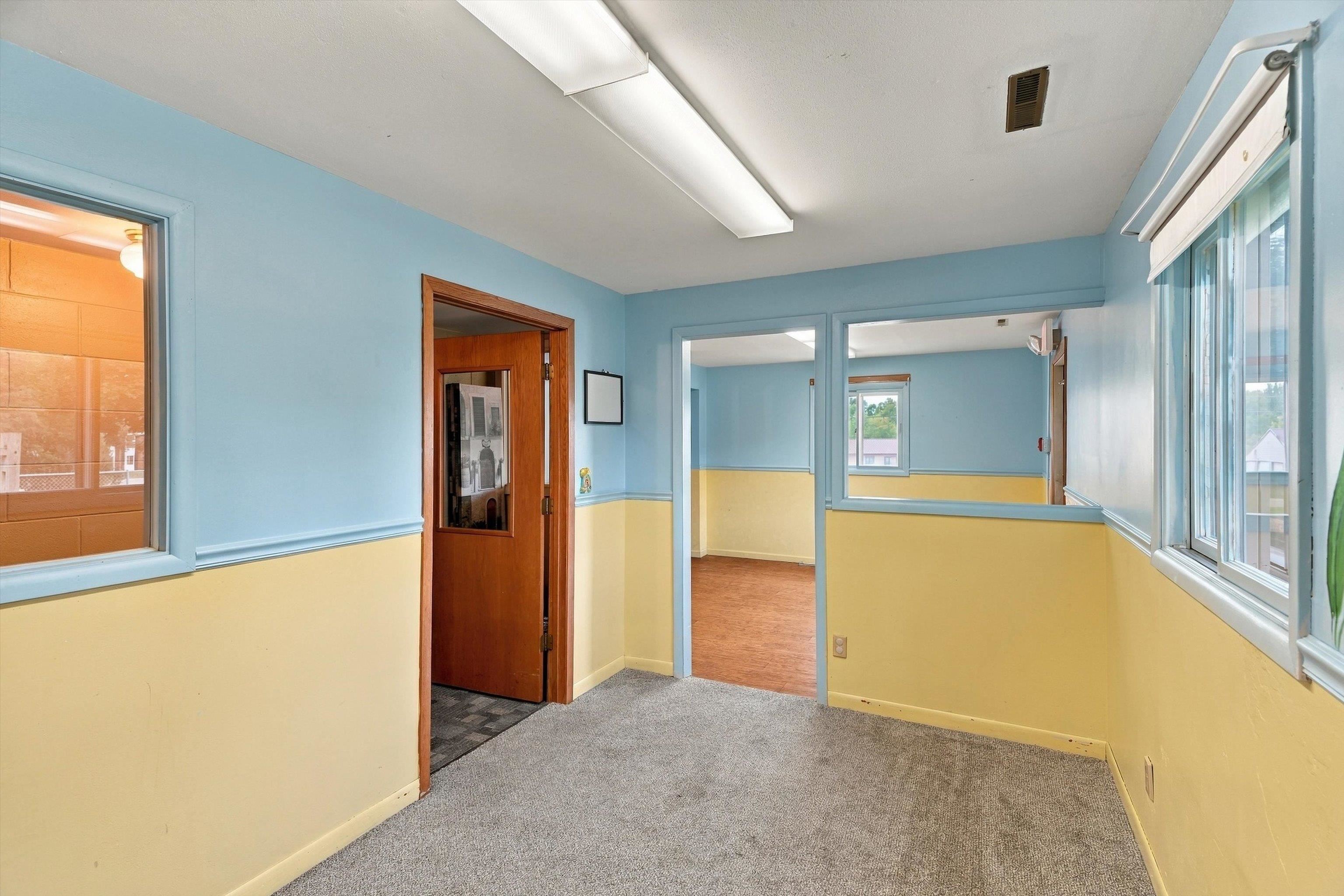 1017 W LAUREL STREET, Marshfield, Wisconsin 54449, ,Commercial/industrial,For Sale,1017 W LAUREL STREET,22505793