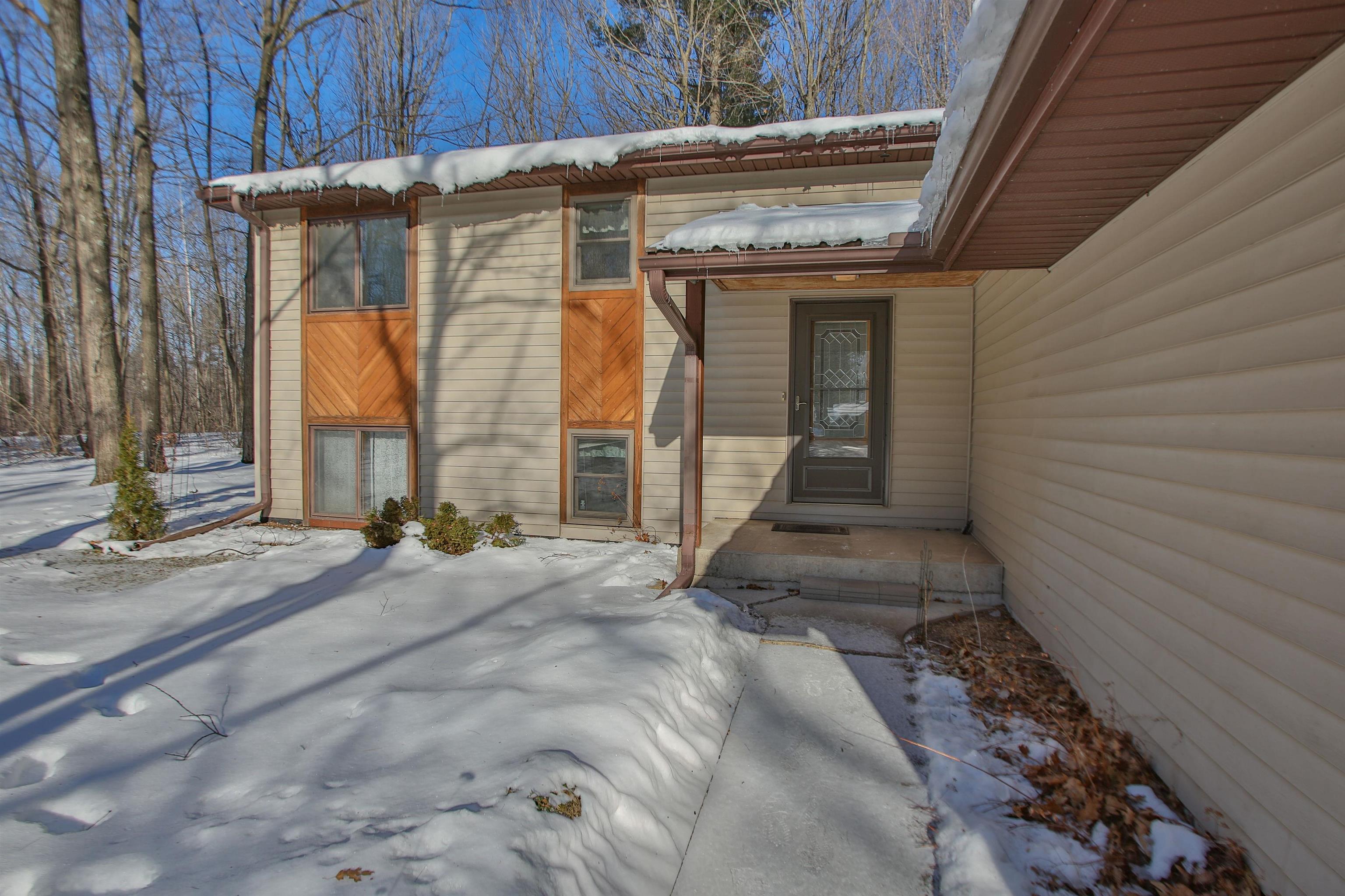 W4480 BIRCH HILL LANE, Merrill, Wisconsin 54452, 4 Bedrooms Bedrooms, ,1 BathroomBathrooms,Residential,For Sale,W4480 BIRCH HILL LANE,22505794