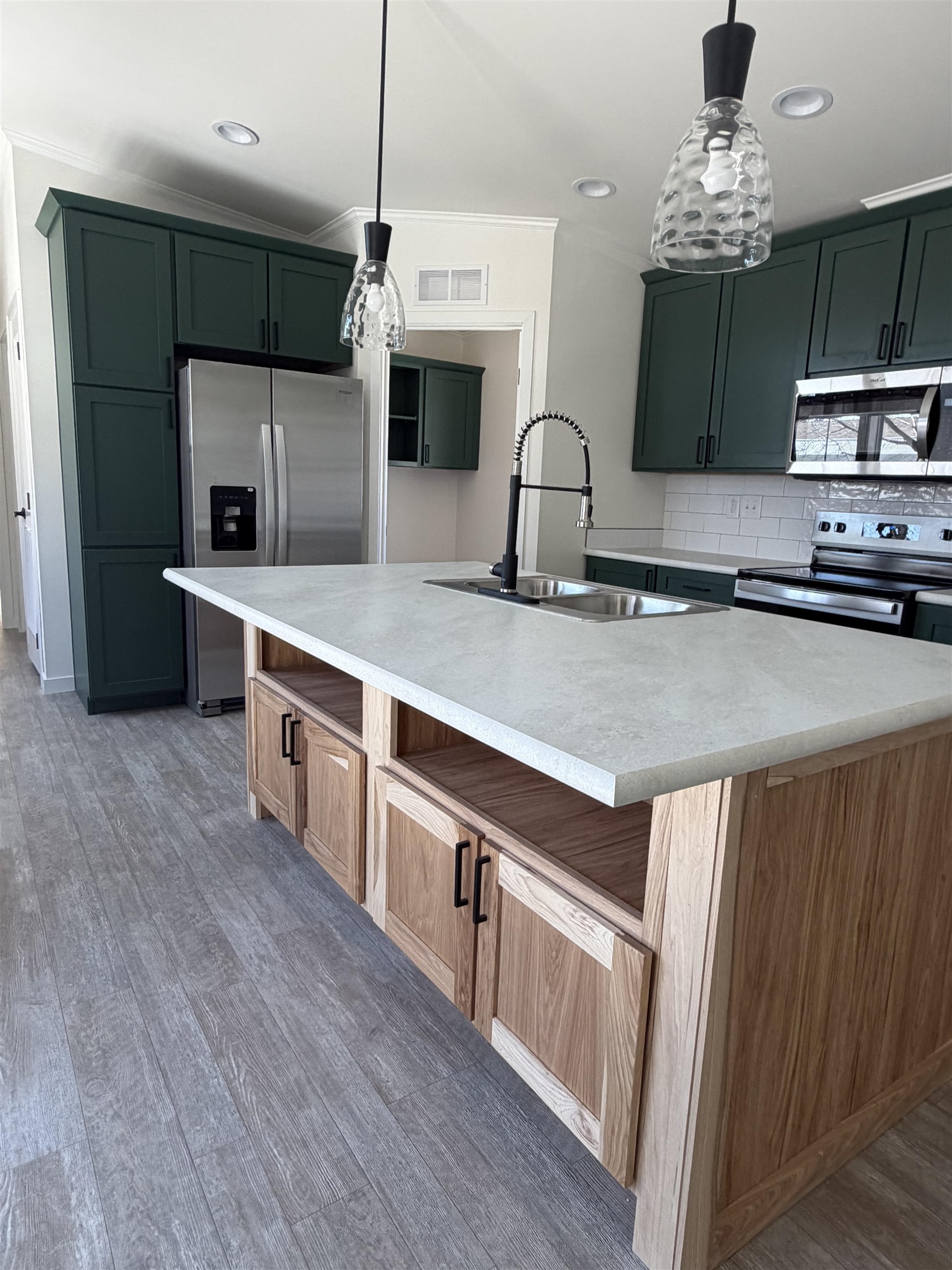 7740 S PARK ROAD, Wisconsin Rapids, Wisconsin 54494, 2 Bedrooms Bedrooms, ,2 BathroomsBathrooms,Residential,For Sale,7740 S PARK ROAD,22505806