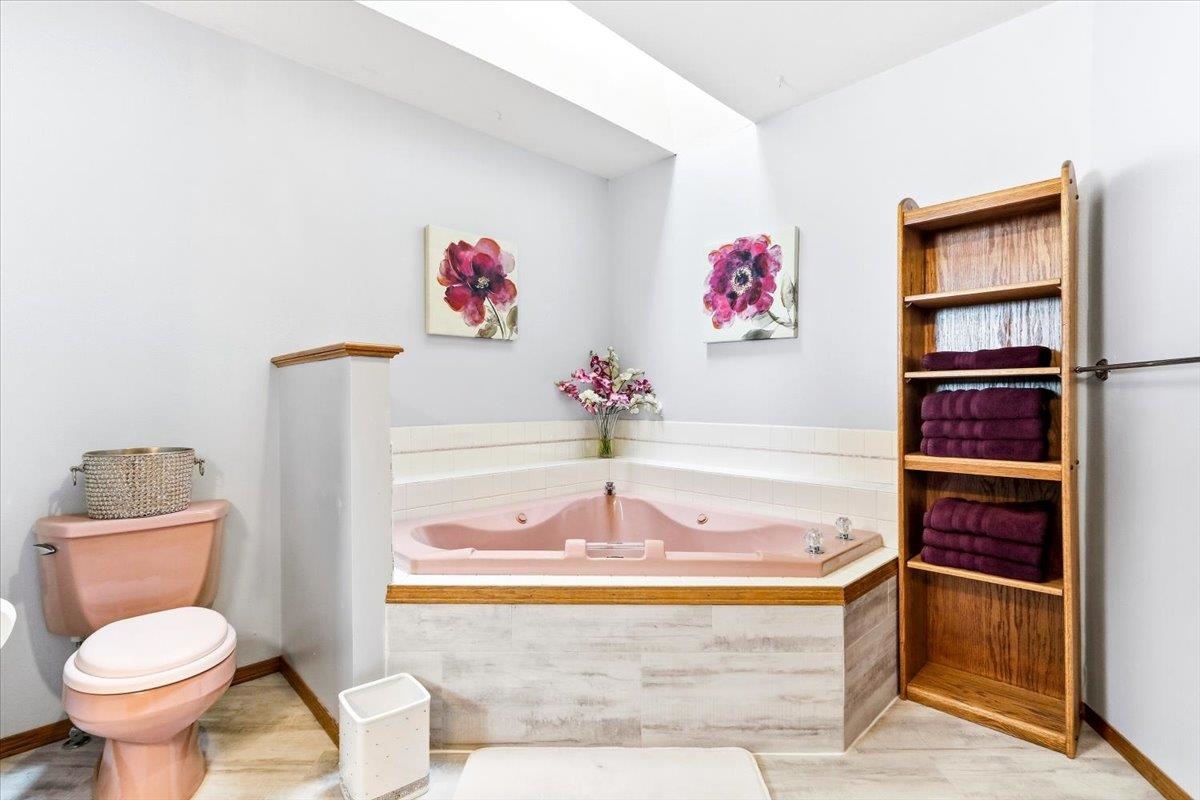 3630 NORTH VALLEY DRIVE, Wisconsin Rapids, Wisconsin 54494, 4 Bedrooms Bedrooms, ,3 BathroomsBathrooms,Residential,For Sale,3630 NORTH VALLEY DRIVE,22505807