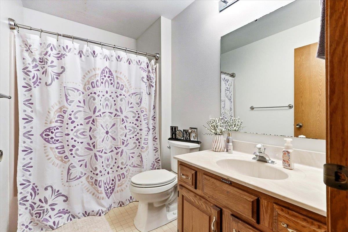 3630 NORTH VALLEY DRIVE, Wisconsin Rapids, Wisconsin 54494, 4 Bedrooms Bedrooms, ,3 BathroomsBathrooms,Residential,For Sale,3630 NORTH VALLEY DRIVE,22505807