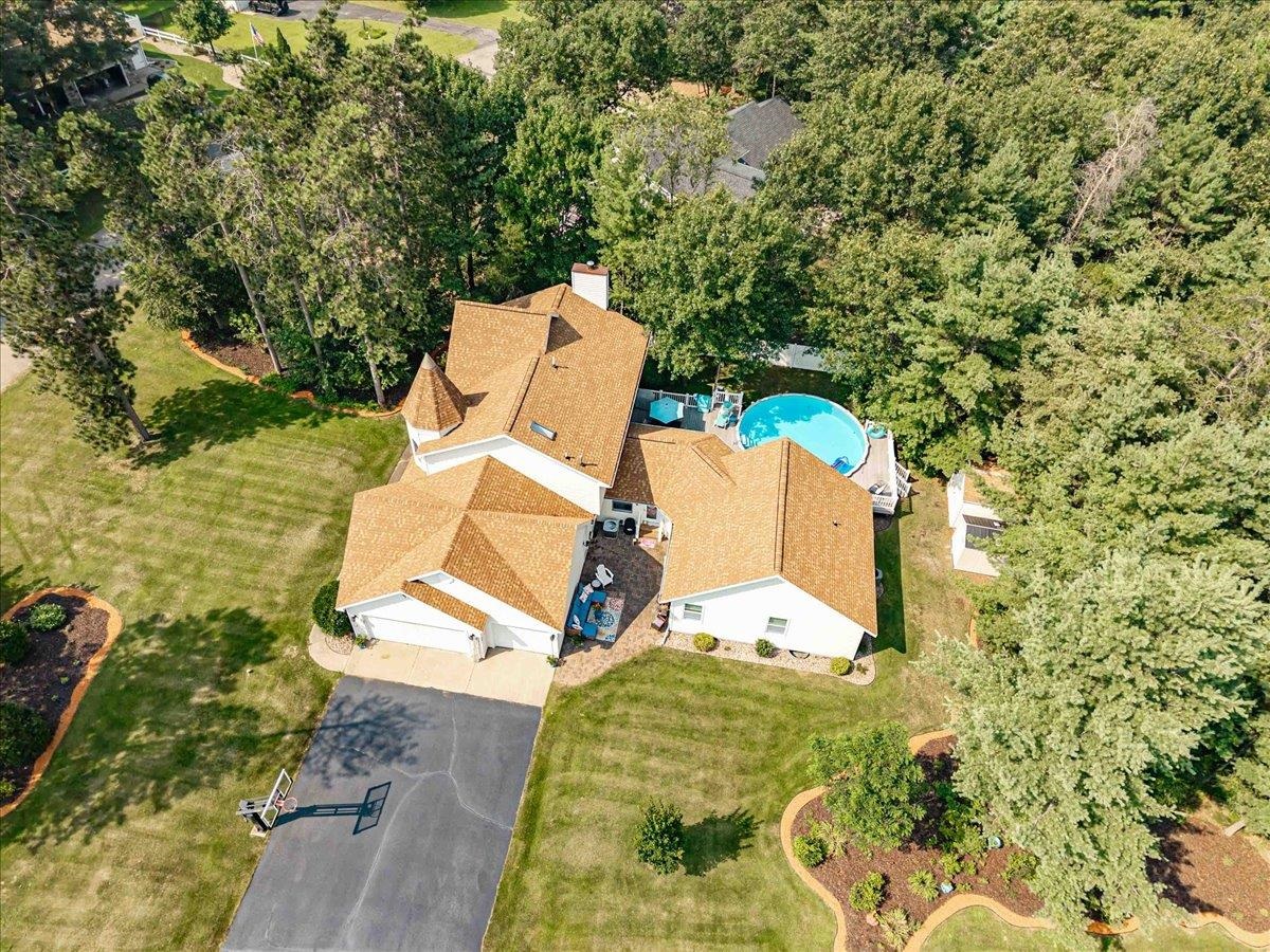 3630 NORTH VALLEY DRIVE, Wisconsin Rapids, Wisconsin 54494, 4 Bedrooms Bedrooms, ,3 BathroomsBathrooms,Residential,For Sale,3630 NORTH VALLEY DRIVE,22505807