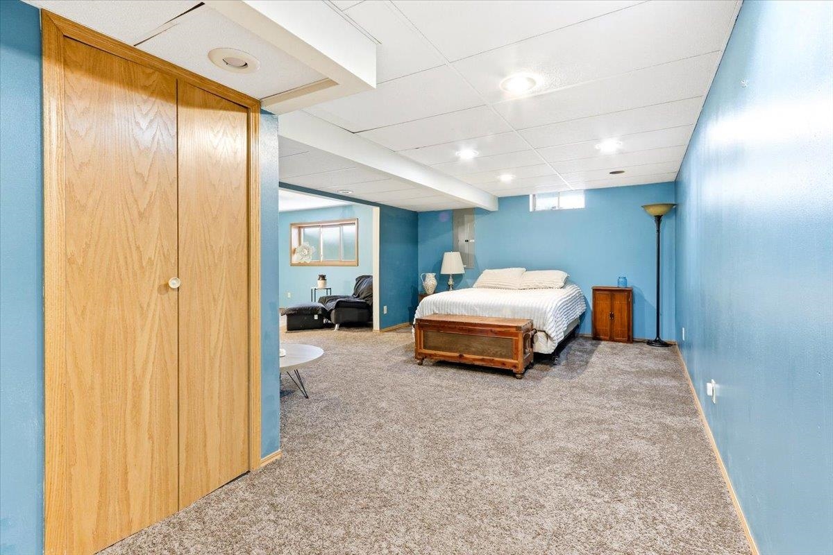 3630 NORTH VALLEY DRIVE, Wisconsin Rapids, Wisconsin 54494, 4 Bedrooms Bedrooms, ,3 BathroomsBathrooms,Residential,For Sale,3630 NORTH VALLEY DRIVE,22505807