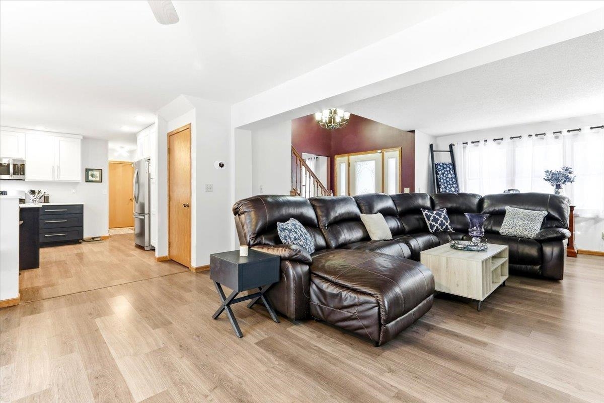 3630 NORTH VALLEY DRIVE, Wisconsin Rapids, Wisconsin 54494, 4 Bedrooms Bedrooms, ,3 BathroomsBathrooms,Residential,For Sale,3630 NORTH VALLEY DRIVE,22505807