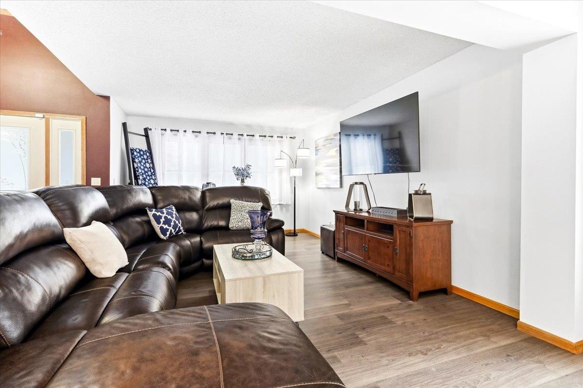 3630 NORTH VALLEY DRIVE, Wisconsin Rapids, Wisconsin 54494, 4 Bedrooms Bedrooms, ,3 BathroomsBathrooms,Residential,For Sale,3630 NORTH VALLEY DRIVE,22505807