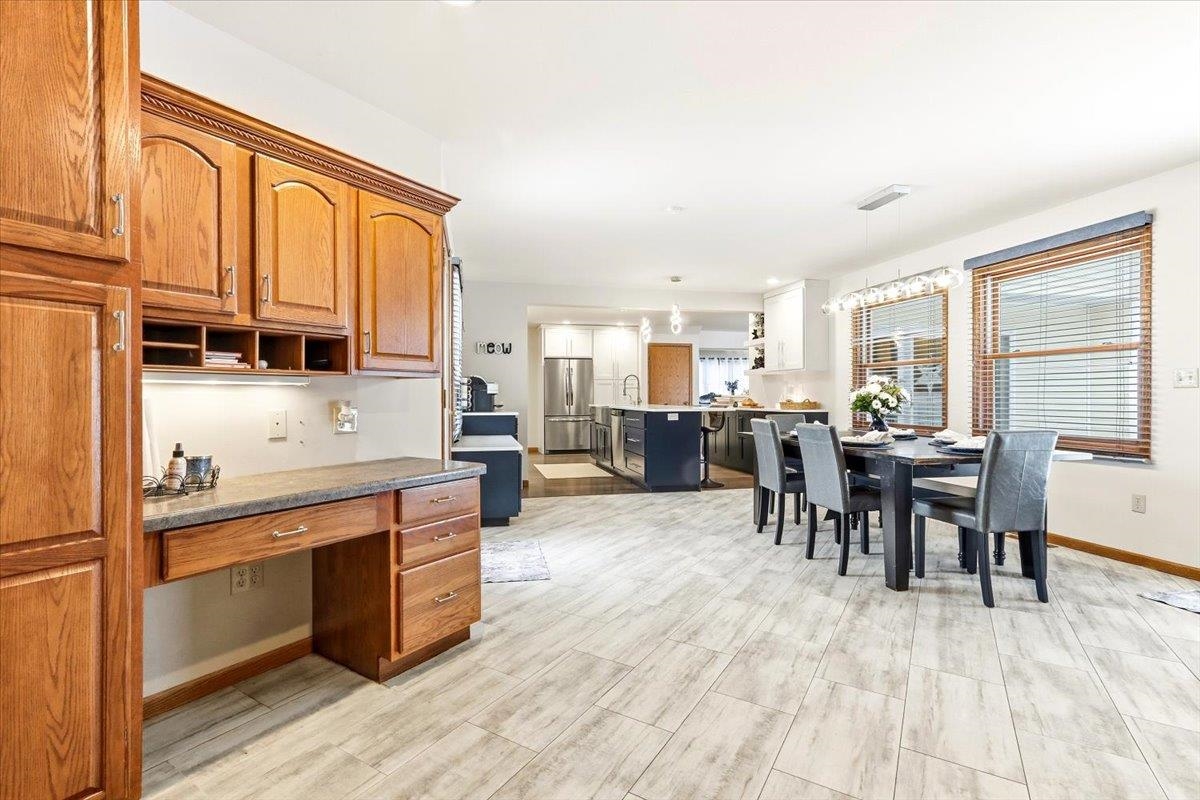 3630 NORTH VALLEY DRIVE, Wisconsin Rapids, Wisconsin 54494, 4 Bedrooms Bedrooms, ,3 BathroomsBathrooms,Residential,For Sale,3630 NORTH VALLEY DRIVE,22505807