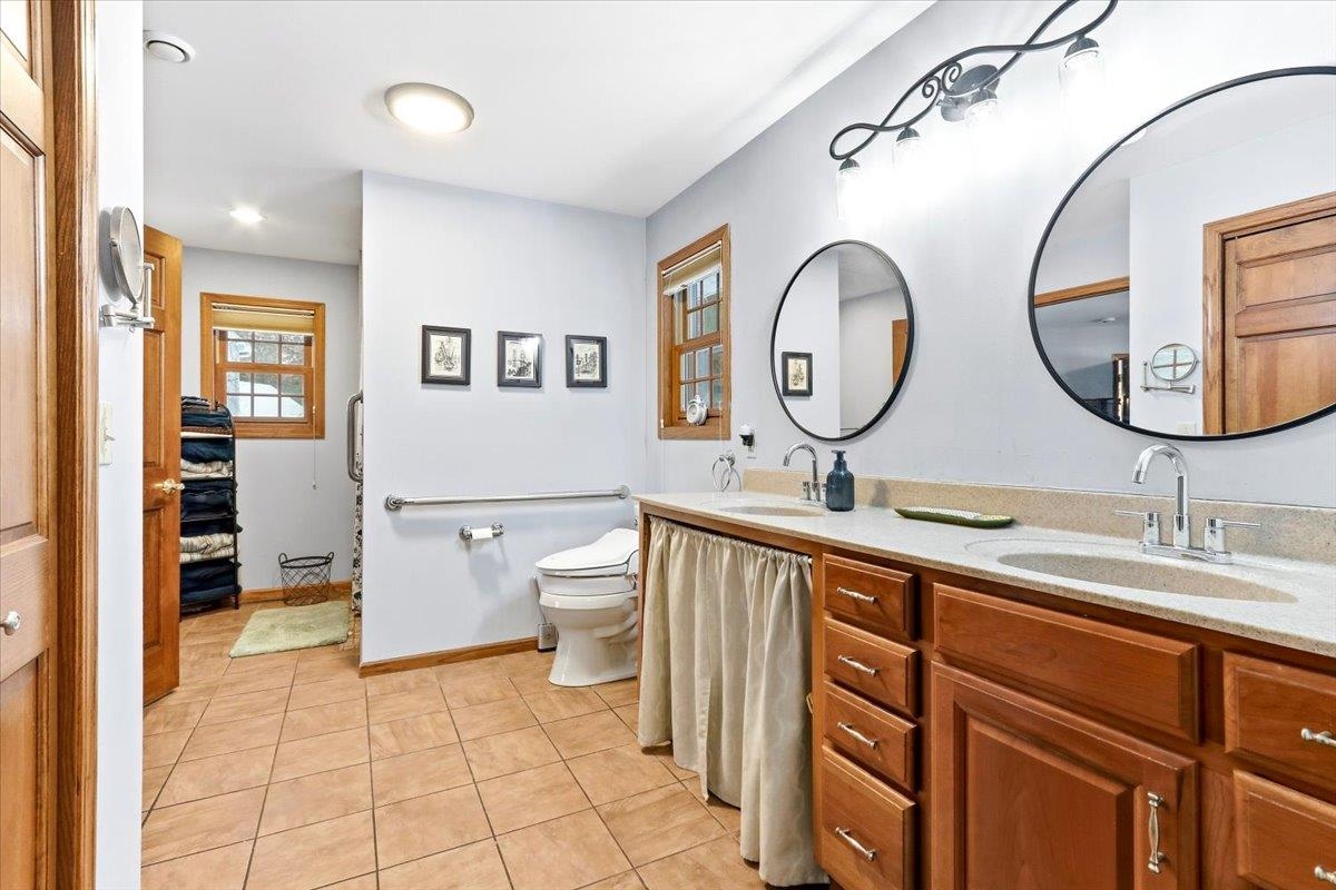 3630 NORTH VALLEY DRIVE, Wisconsin Rapids, Wisconsin 54494, 4 Bedrooms Bedrooms, ,3 BathroomsBathrooms,Residential,For Sale,3630 NORTH VALLEY DRIVE,22505807