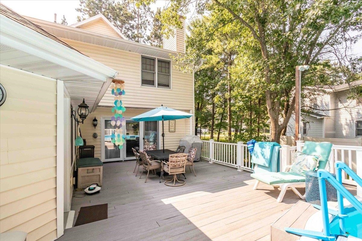 3630 NORTH VALLEY DRIVE, Wisconsin Rapids, Wisconsin 54494, 4 Bedrooms Bedrooms, ,3 BathroomsBathrooms,Residential,For Sale,3630 NORTH VALLEY DRIVE,22505807