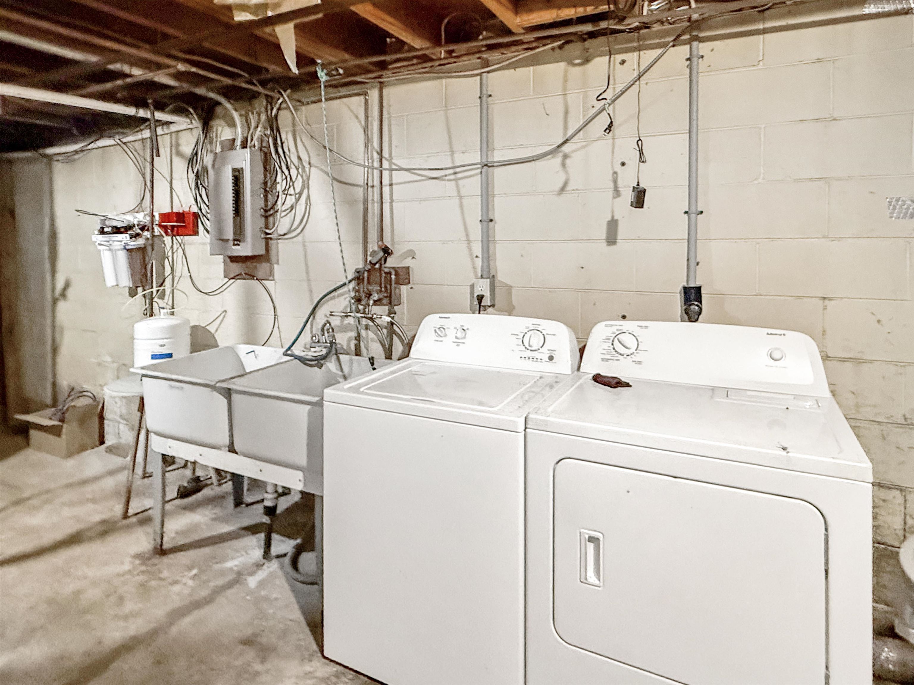 5210 CAMP PHILLIPS ROAD, Weston, Wisconsin 54476, 3 Bedrooms Bedrooms, ,1 BathroomBathrooms,Residential,For Sale,5210 CAMP PHILLIPS ROAD,22505820