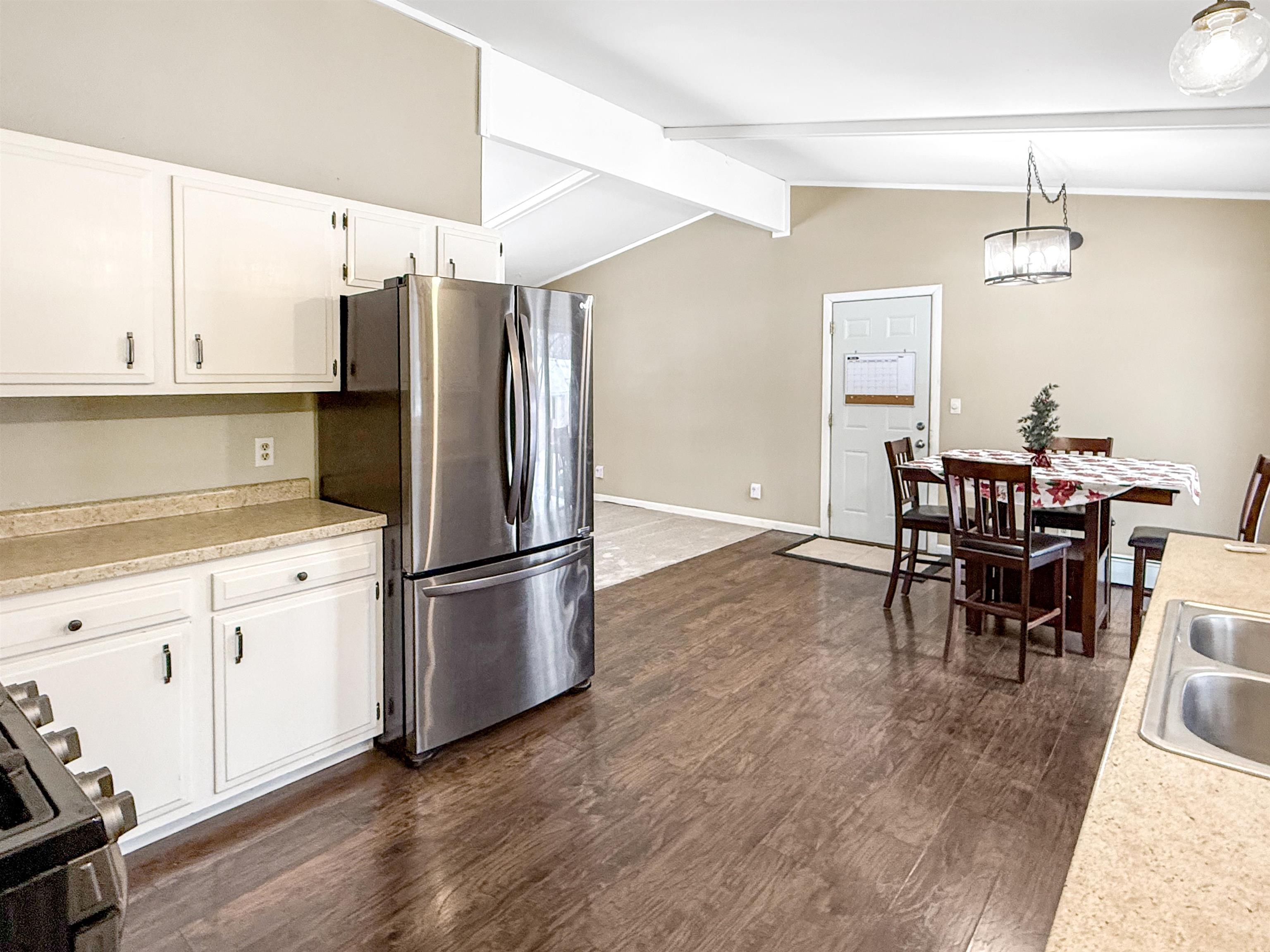 5210 CAMP PHILLIPS ROAD, Weston, Wisconsin 54476, 3 Bedrooms Bedrooms, ,1 BathroomBathrooms,Residential,For Sale,5210 CAMP PHILLIPS ROAD,22505820