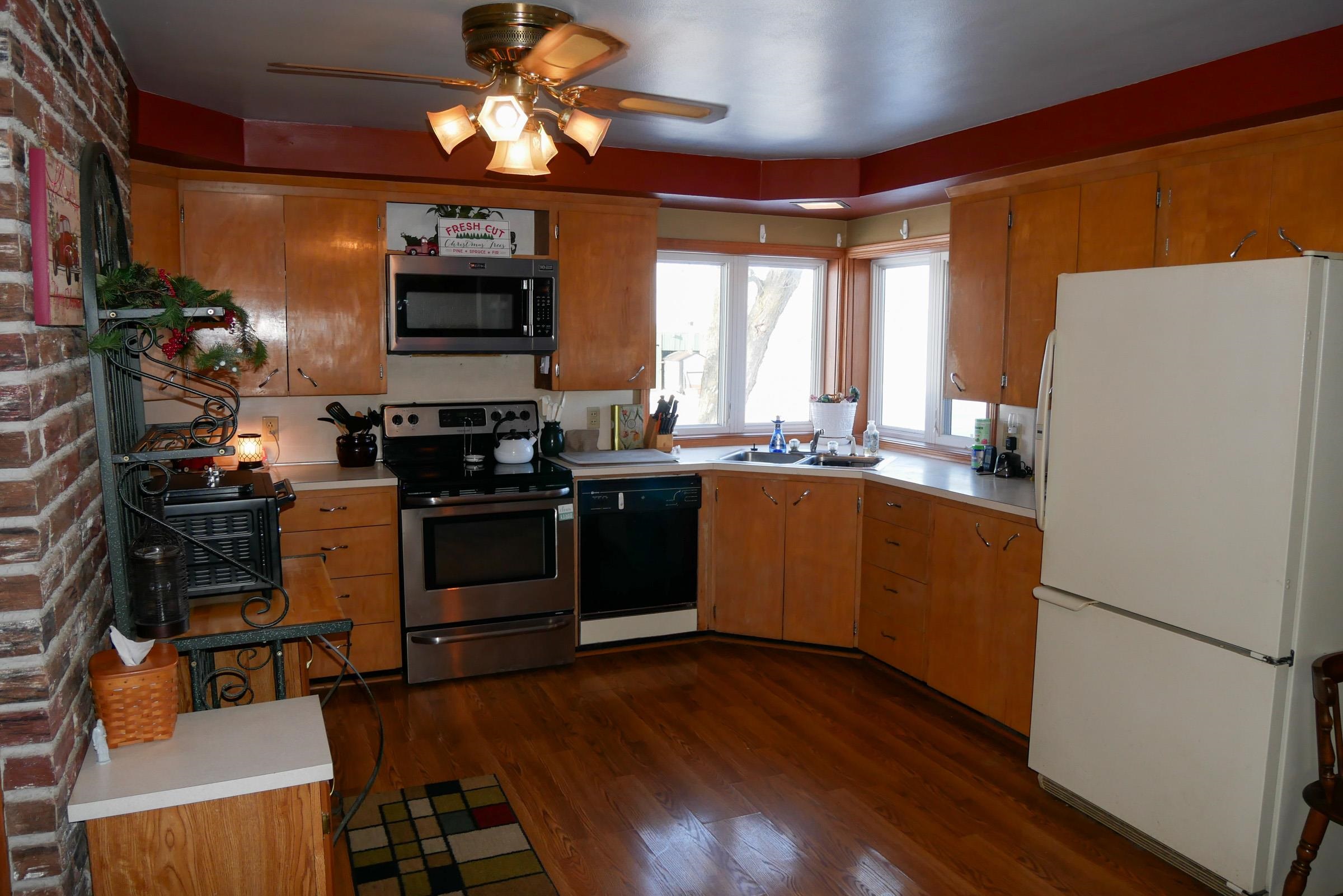 234144 STATE HIGHWAY 97, Athens, Wisconsin 54411, 3 Bedrooms Bedrooms, ,2 BathroomsBathrooms,Residential,For Sale,234144 STATE HIGHWAY 97,22505831