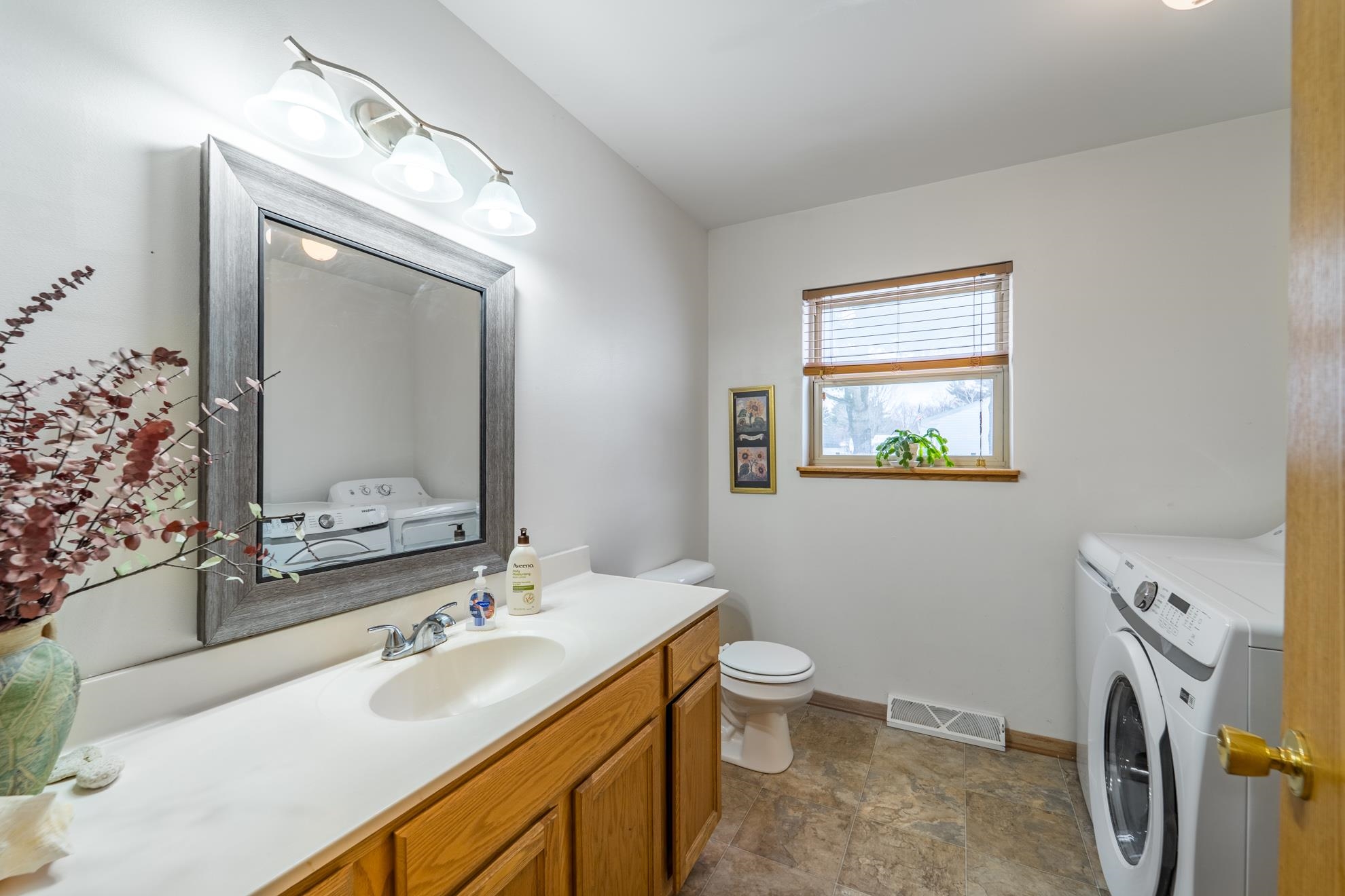 5902 CORONADO DRIVE, Weston, Wisconsin 54476, 3 Bedrooms Bedrooms, ,2 BathroomsBathrooms,Residential,For Sale,5902 CORONADO DRIVE,22505834