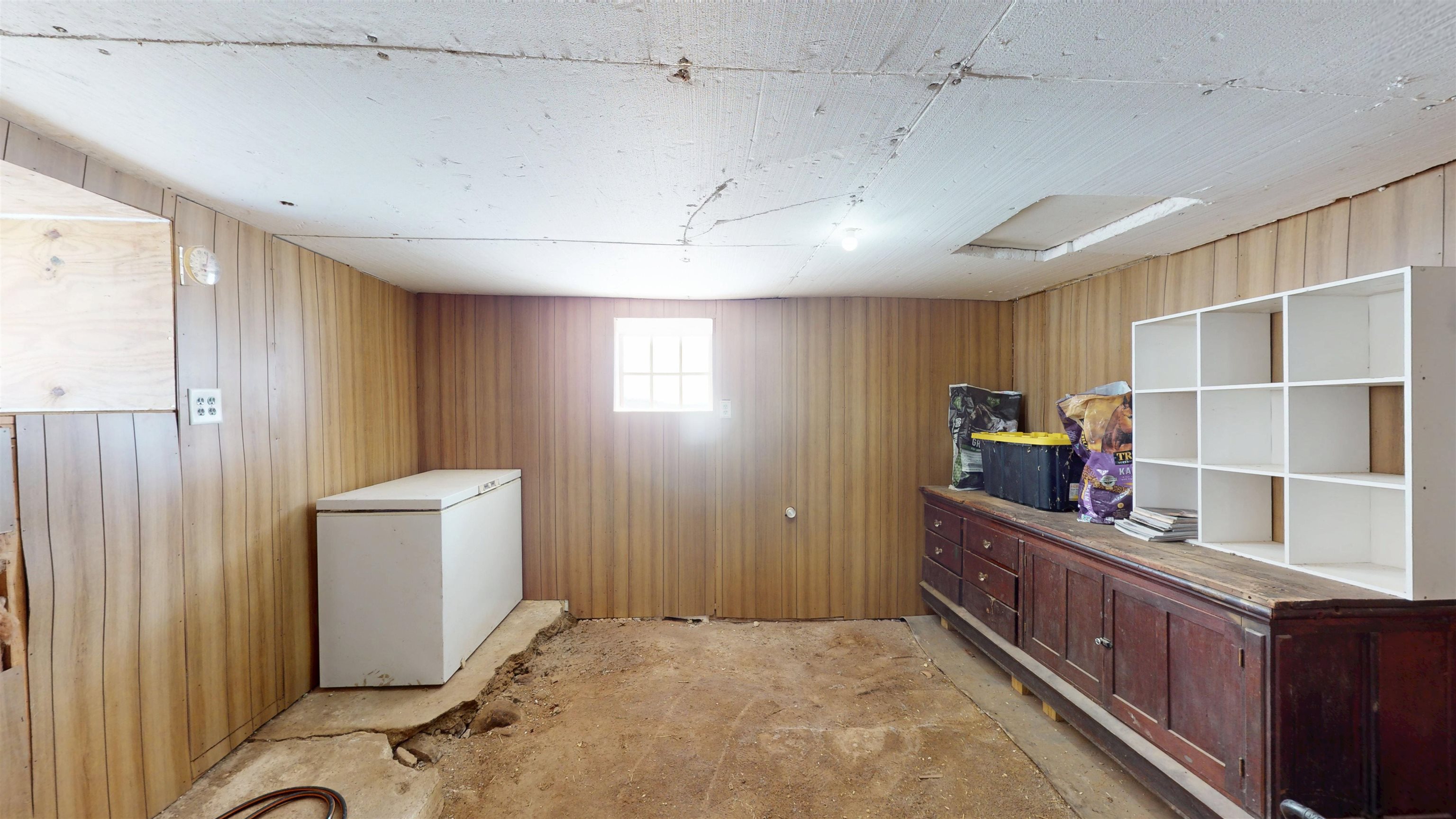 10671 STATE HIGHWAY 10, Marshfield, Wisconsin 54449, 4 Bedrooms Bedrooms, ,1 BathroomBathrooms,Residential,For Sale,10671 STATE HIGHWAY 10,22505835