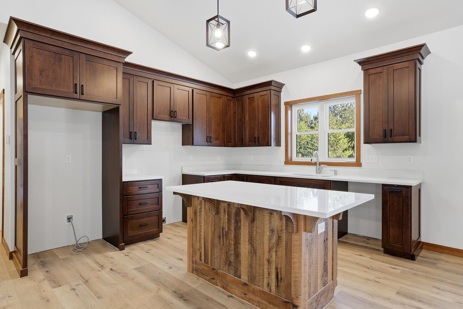 1586 OLD HIGHWAY 51, Kronenwetter, Wisconsin 54455, 3 Bedrooms Bedrooms, ,2 BathroomsBathrooms,Residential,For Sale,1586 OLD HIGHWAY 51,22505836