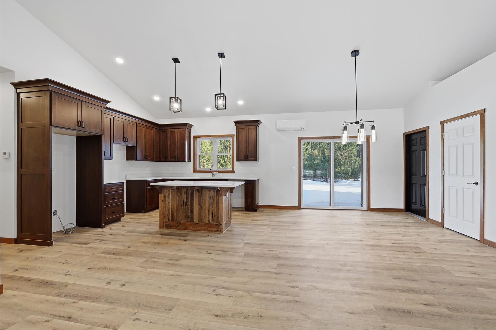 1586 OLD HIGHWAY 51, Kronenwetter, Wisconsin 54455, 3 Bedrooms Bedrooms, ,2 BathroomsBathrooms,Residential,For Sale,1586 OLD HIGHWAY 51,22505836