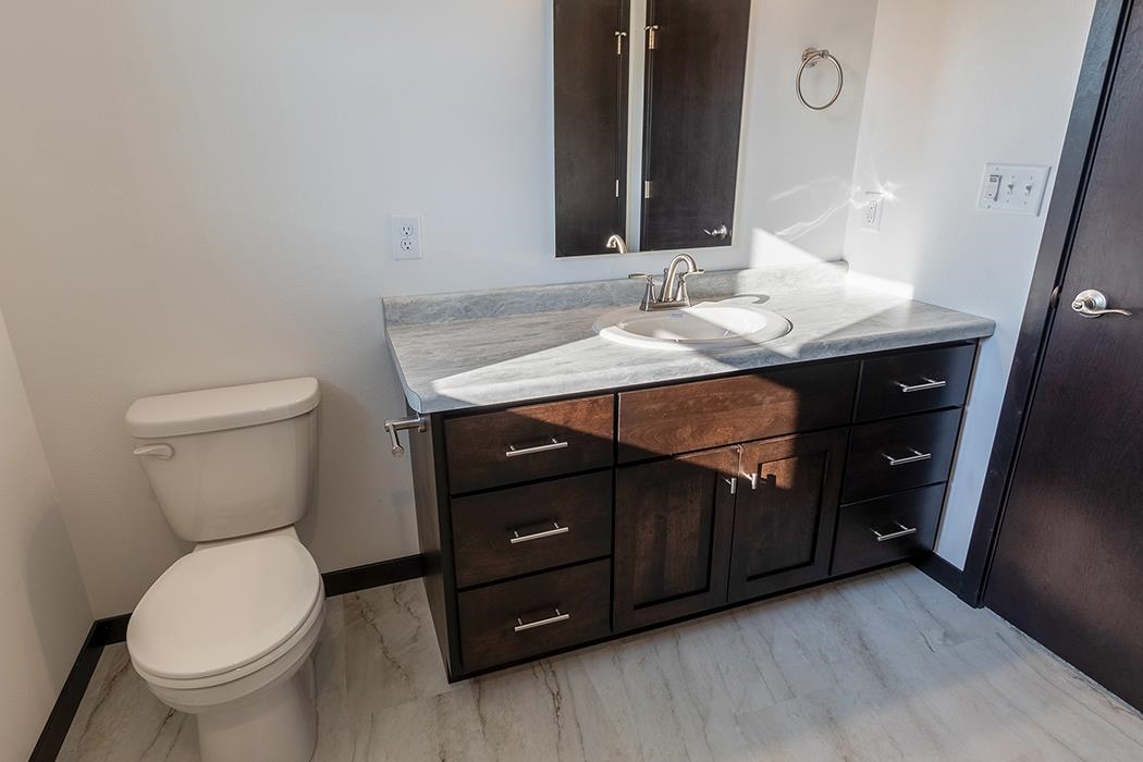 2106 S COTTONWOOD AVENUE, Marshfield, Wisconsin 54449, 3 Bedrooms Bedrooms, ,2 BathroomsBathrooms,Residential,For Sale,2106 S COTTONWOOD AVENUE,22505854