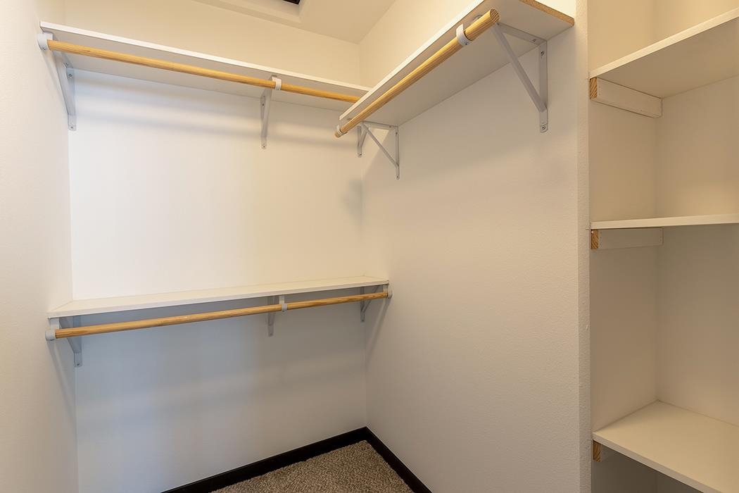 2106 S COTTONWOOD AVENUE, Marshfield, Wisconsin 54449, 3 Bedrooms Bedrooms, ,2 BathroomsBathrooms,Residential,For Sale,2106 S COTTONWOOD AVENUE,22505854