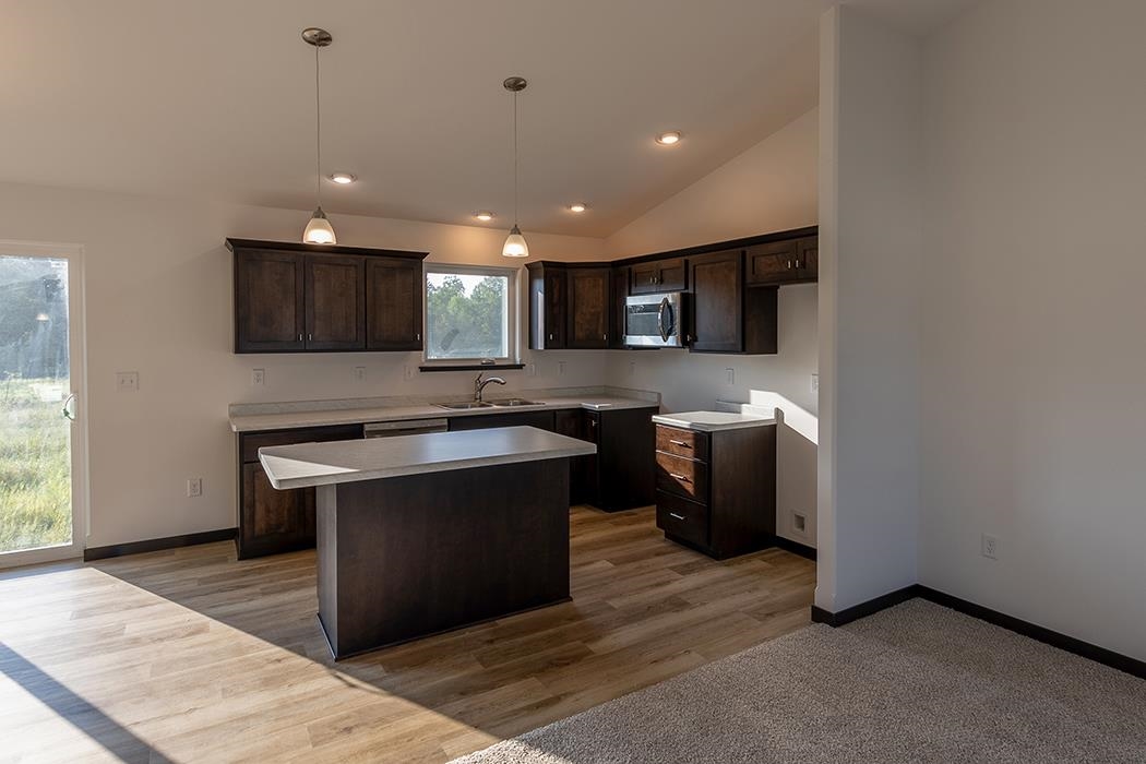 2106 S COTTONWOOD AVENUE, Marshfield, Wisconsin 54449, 3 Bedrooms Bedrooms, ,2 BathroomsBathrooms,Residential,For Sale,2106 S COTTONWOOD AVENUE,22505854