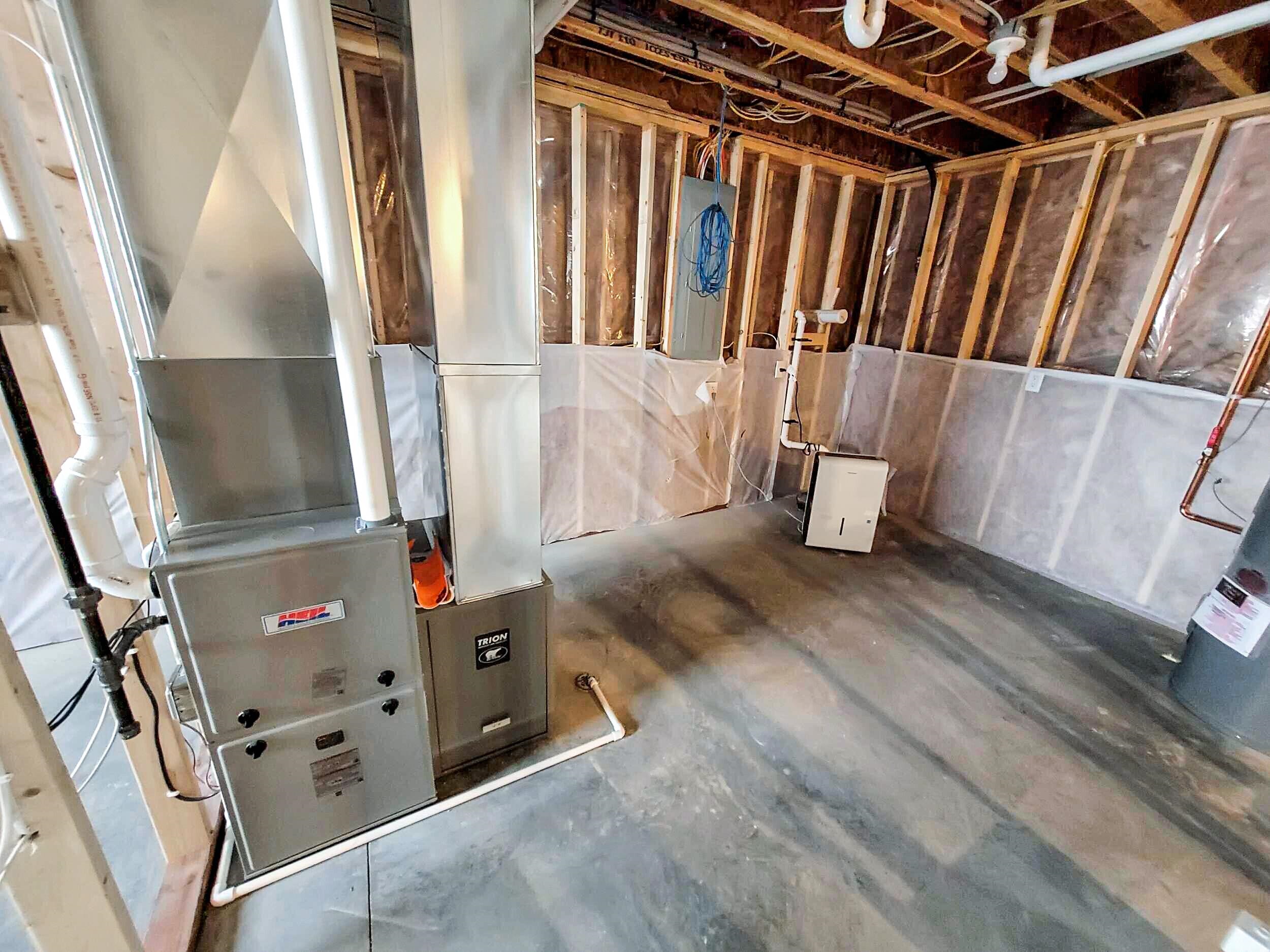 2104 S COTTONWOOD AVENUE, Marshfield, Wisconsin 54449, 3 Bedrooms Bedrooms, ,2 BathroomsBathrooms,Residential,For Sale,2104 S COTTONWOOD AVENUE,22505859