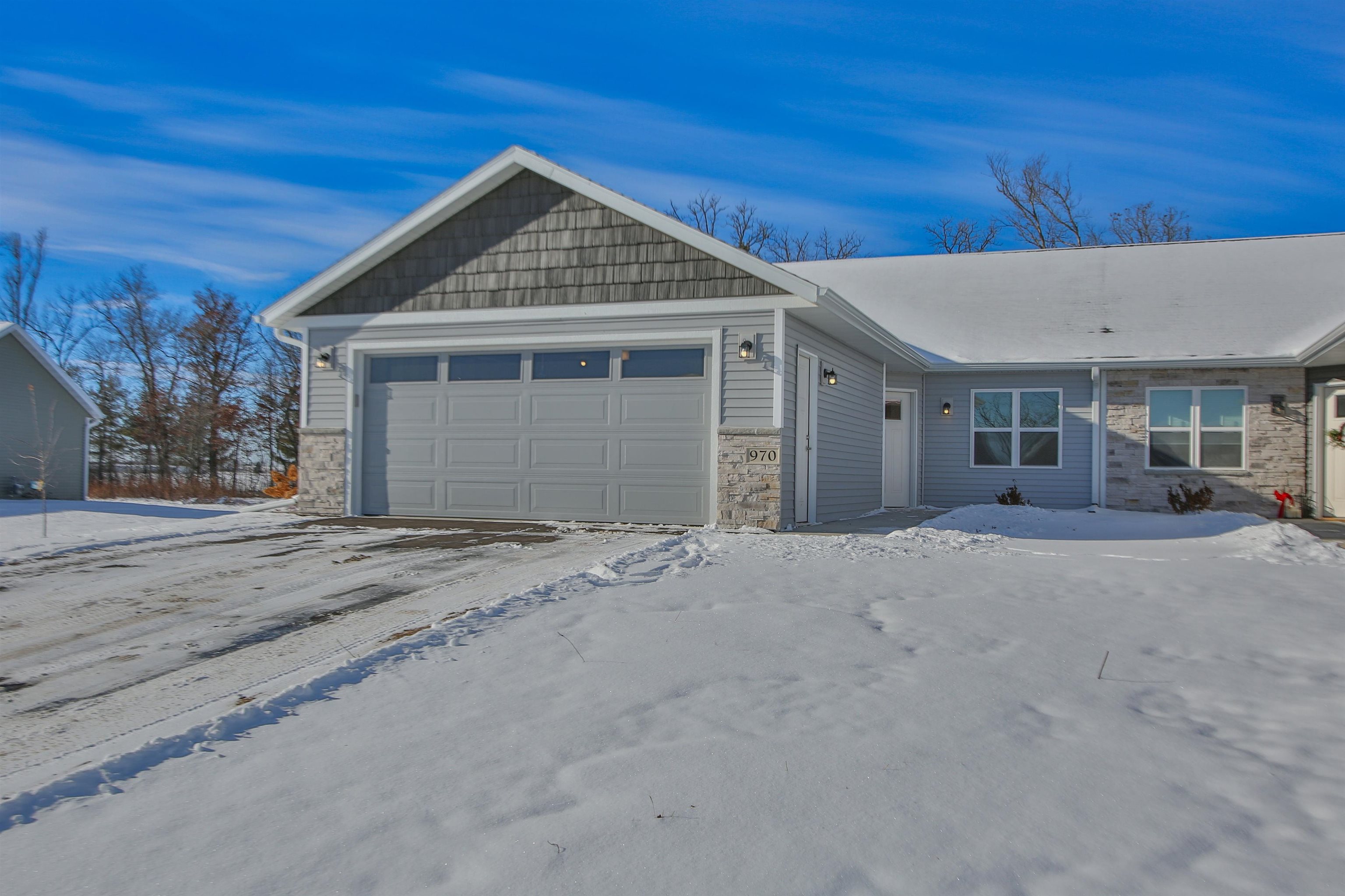 970 MORNING STAR LANE, Plover, Wisconsin 54467, 2 Bedrooms Bedrooms, ,2 BathroomsBathrooms,Residential,For Sale,970 MORNING STAR LANE,22505861