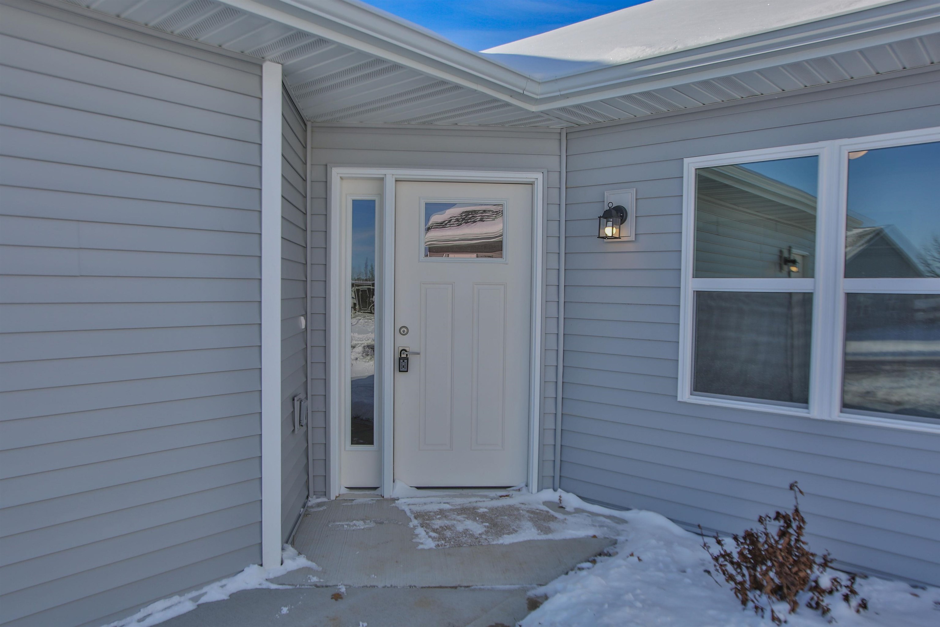 970 MORNING STAR LANE, Plover, Wisconsin 54467, 2 Bedrooms Bedrooms, ,2 BathroomsBathrooms,Residential,For Sale,970 MORNING STAR LANE,22505861