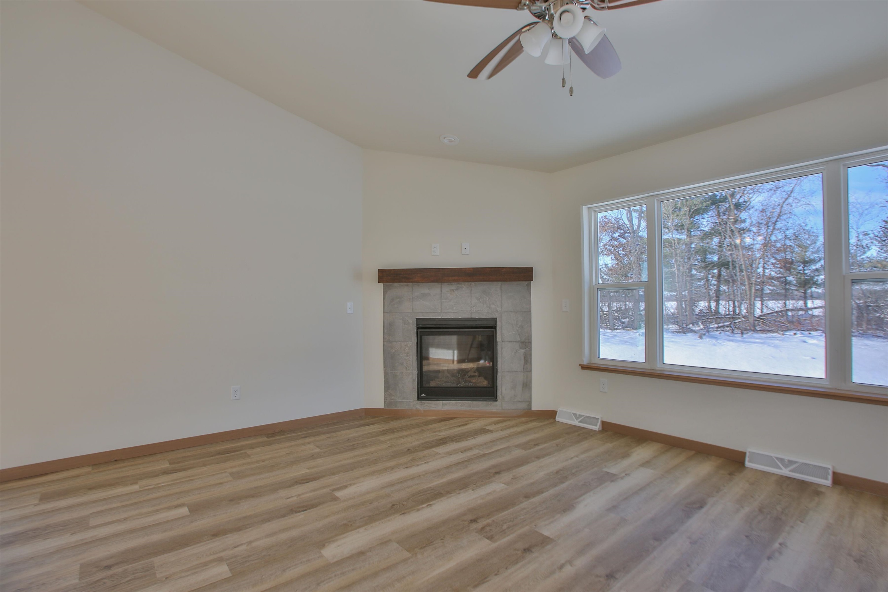 970 MORNING STAR LANE, Plover, Wisconsin 54467, 2 Bedrooms Bedrooms, ,2 BathroomsBathrooms,Residential,For Sale,970 MORNING STAR LANE,22505861
