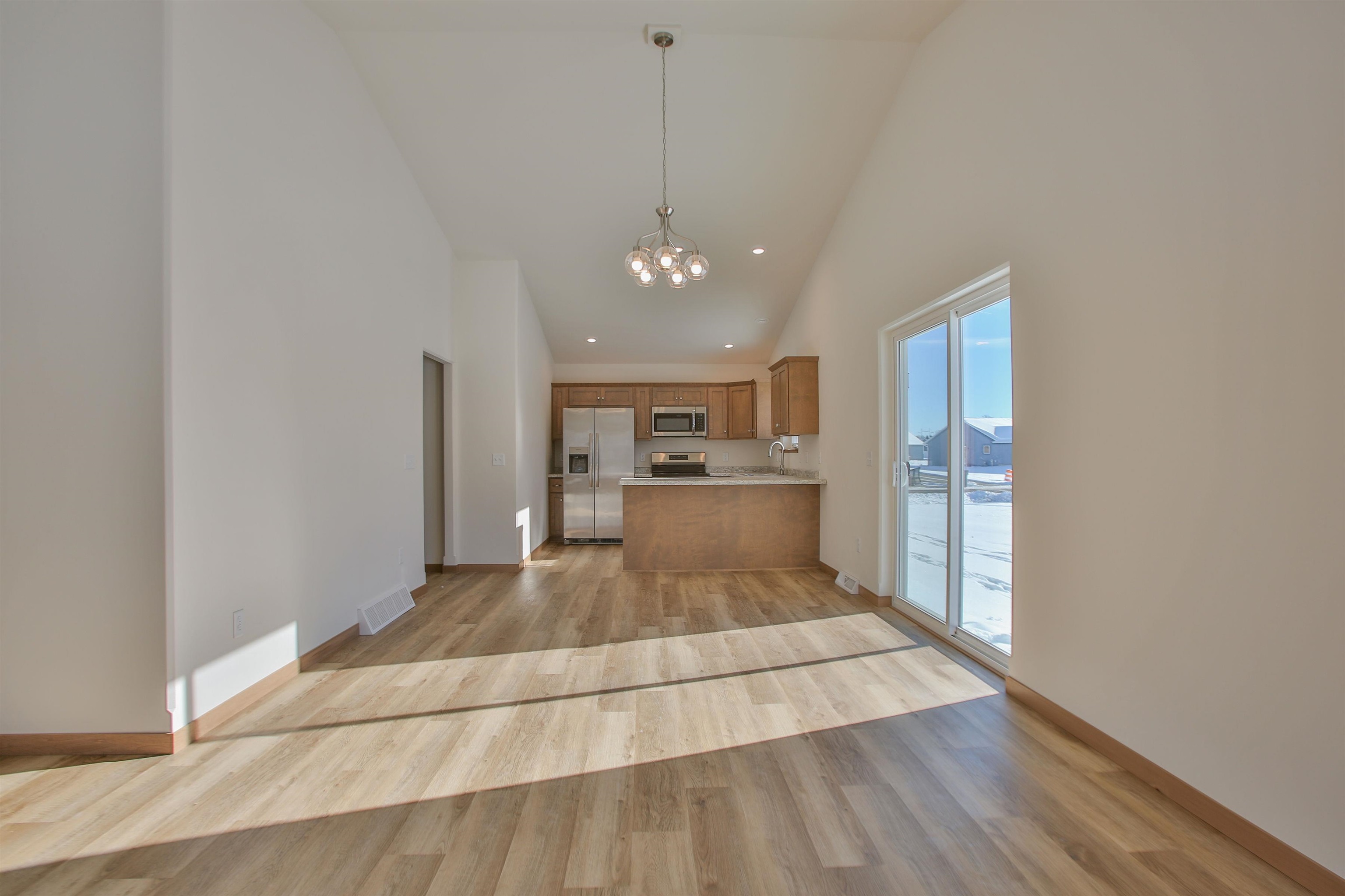 970 MORNING STAR LANE, Plover, Wisconsin 54467, 2 Bedrooms Bedrooms, ,2 BathroomsBathrooms,Residential,For Sale,970 MORNING STAR LANE,22505861