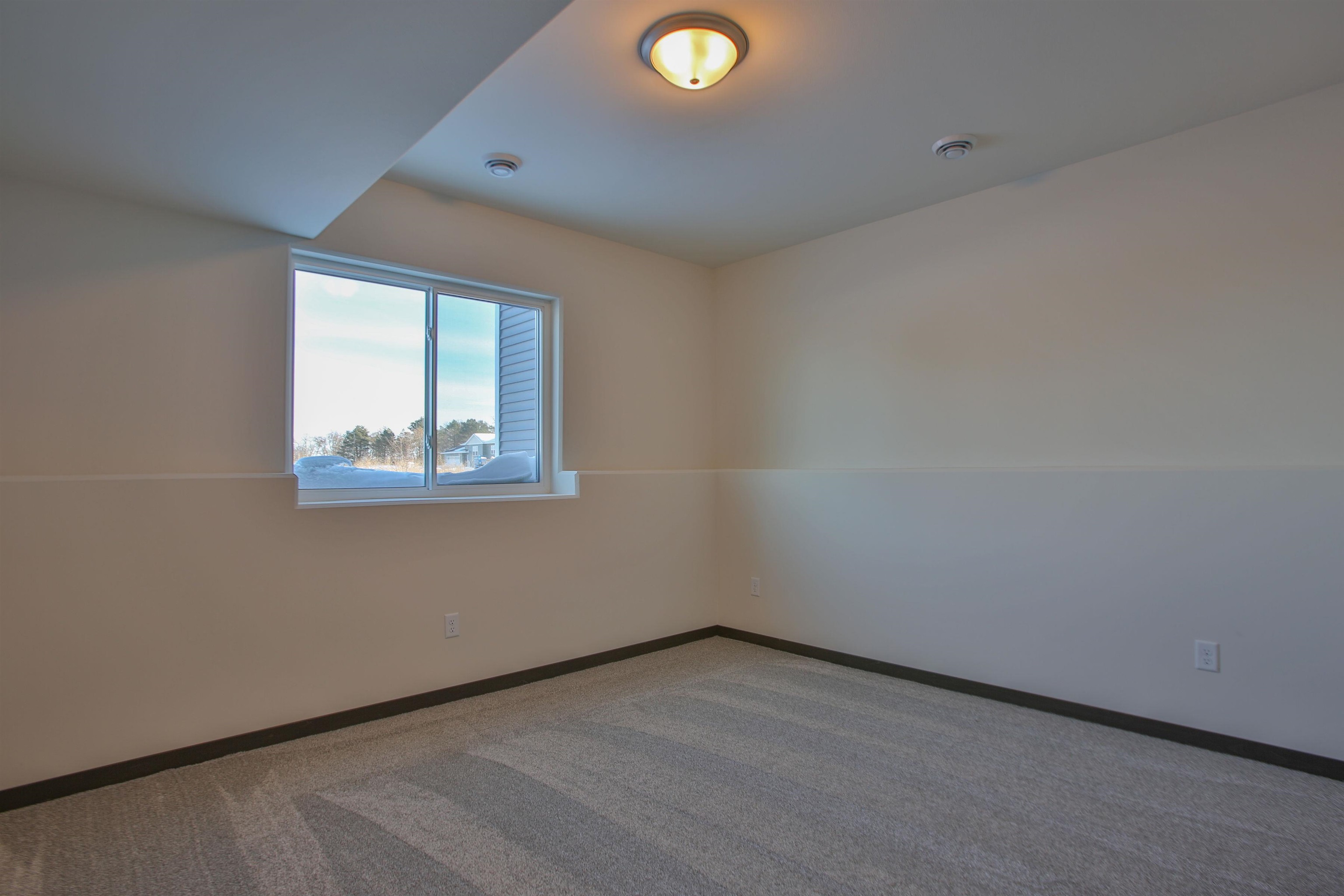 640 STILL WATERS LANE, Plover, Wisconsin 54467, 3 Bedrooms Bedrooms, ,2 BathroomsBathrooms,Residential,For Sale,640 STILL WATERS LANE,22505868