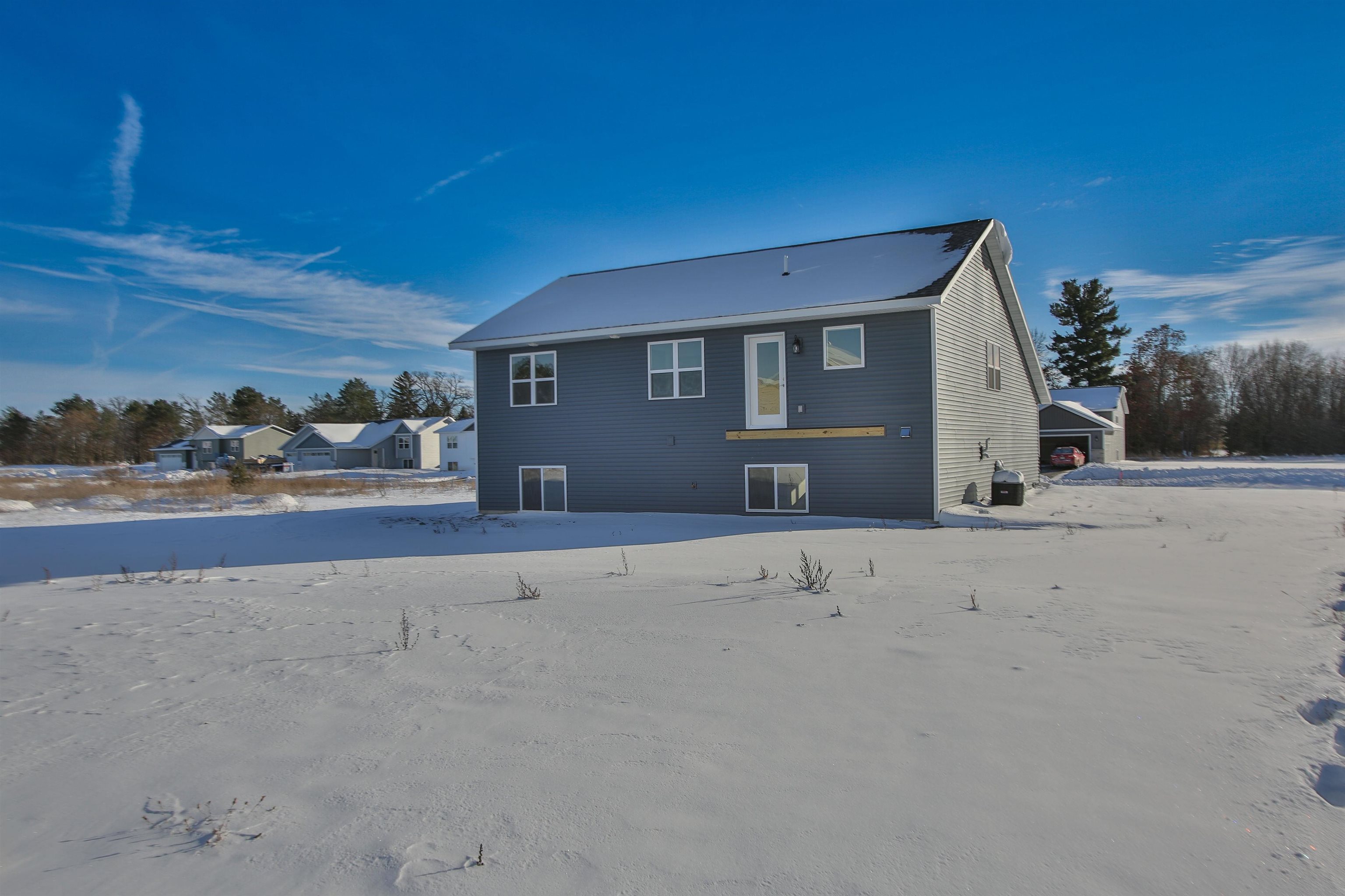 640 STILL WATERS LANE, Plover, Wisconsin 54467, 3 Bedrooms Bedrooms, ,2 BathroomsBathrooms,Residential,For Sale,640 STILL WATERS LANE,22505868