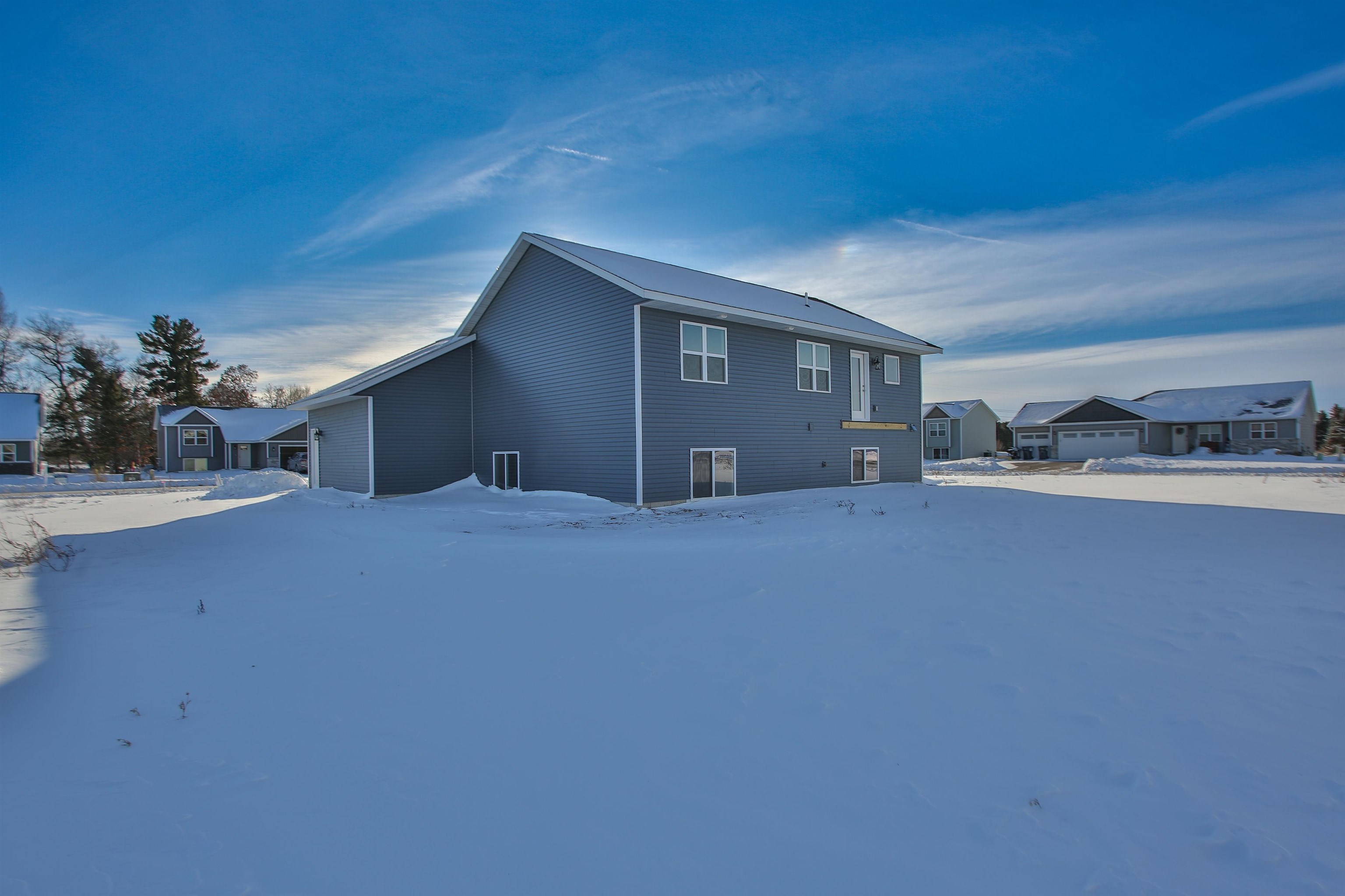 640 STILL WATERS LANE, Plover, Wisconsin 54467, 3 Bedrooms Bedrooms, ,2 BathroomsBathrooms,Residential,For Sale,640 STILL WATERS LANE,22505868