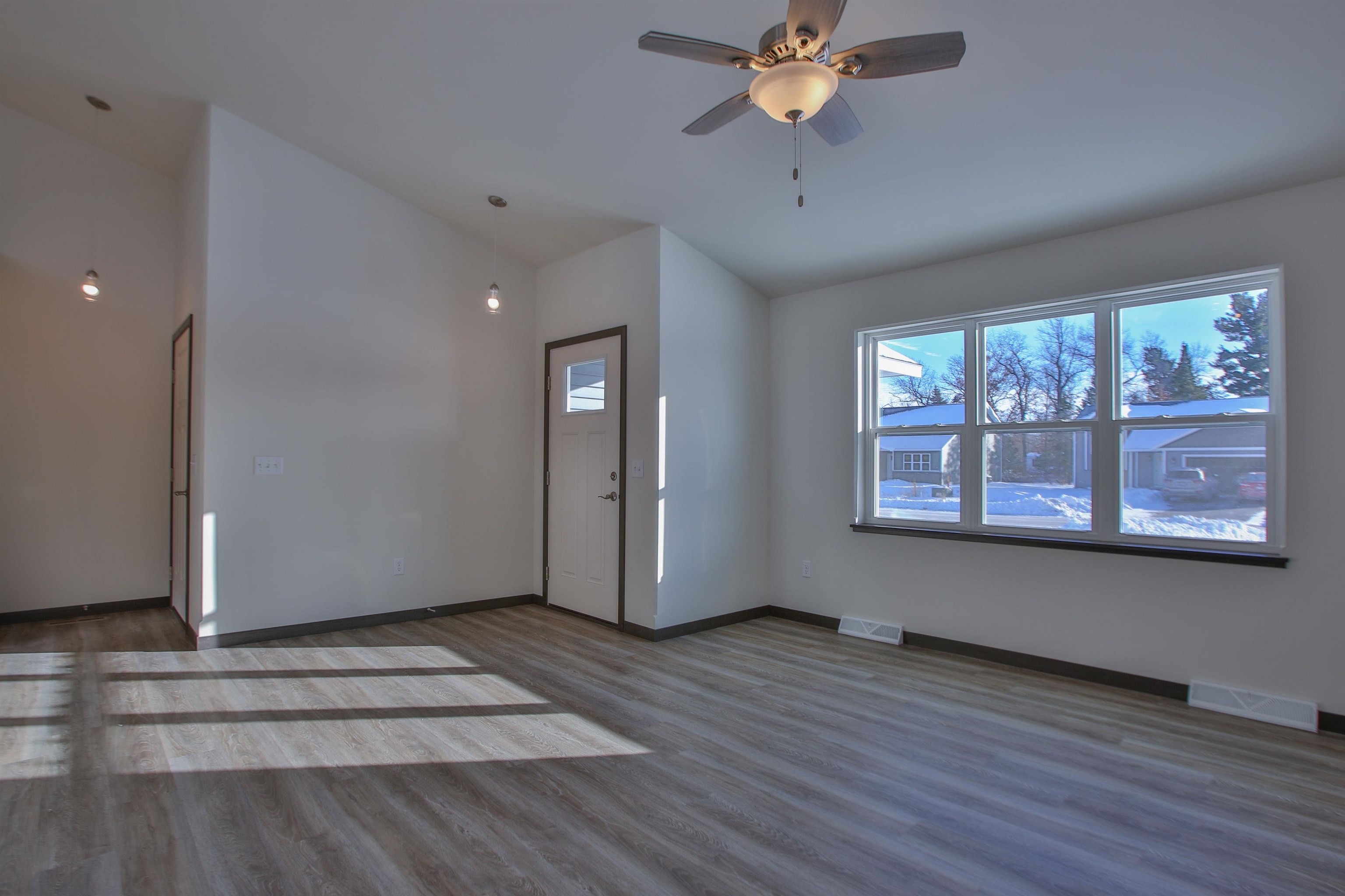 640 STILL WATERS LANE, Plover, Wisconsin 54467, 3 Bedrooms Bedrooms, ,2 BathroomsBathrooms,Residential,For Sale,640 STILL WATERS LANE,22505868