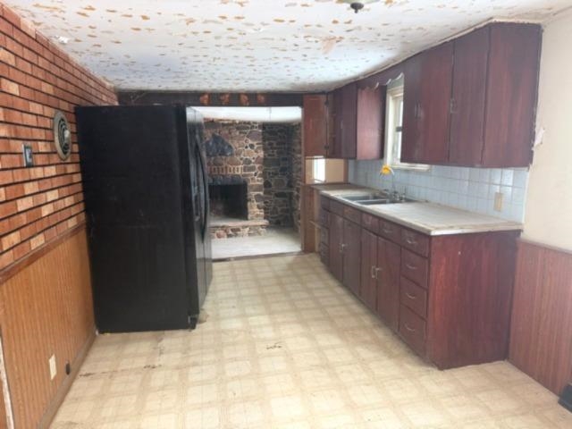 1103 EMERY STREET, Neillsville, Wisconsin 54456, 3 Bedrooms Bedrooms, ,1 BathroomBathrooms,Residential,For Sale,1103 EMERY STREET,22505873