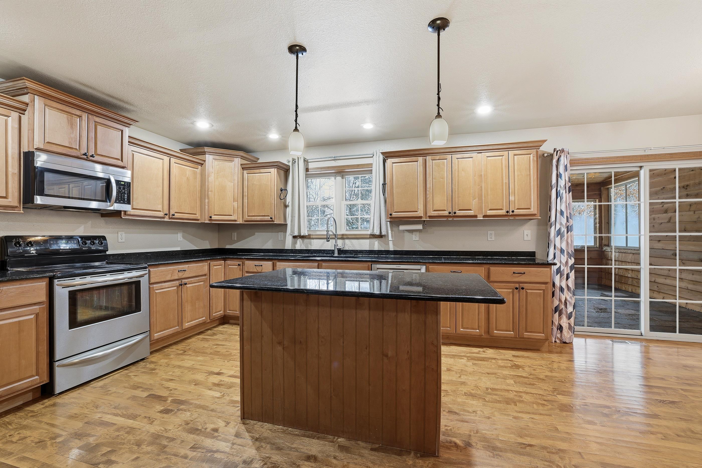 4809 PARTRIDGE WAY, Stevens Point, Wisconsin 54482, 5 Bedrooms Bedrooms, ,3 BathroomsBathrooms,Residential,For Sale,4809 PARTRIDGE WAY,22600002