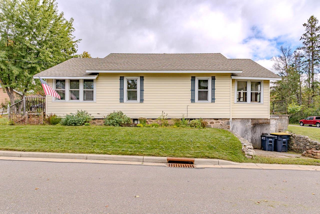 101 JOHNSON STREET, Rhinelander, Wisconsin 54501, 2 Bedrooms Bedrooms, ,1 BathroomBathrooms,Residential,For Sale,101 JOHNSON STREET,22600008