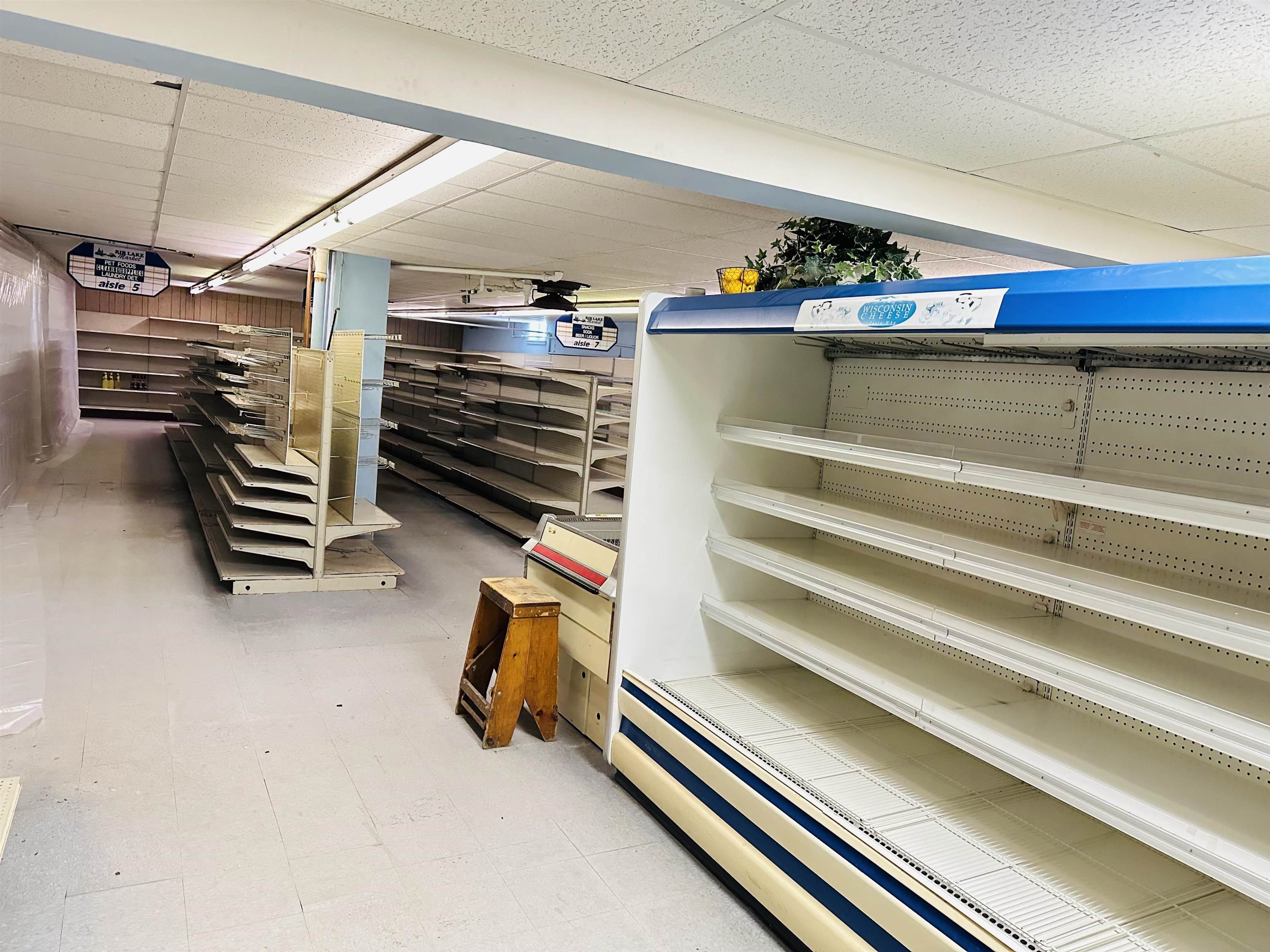 801 MCCOMB AVENUE, Rib Lake, Wisconsin 54470-0000, ,Commercial/industrial,For Sale,801 MCCOMB AVENUE,22600012