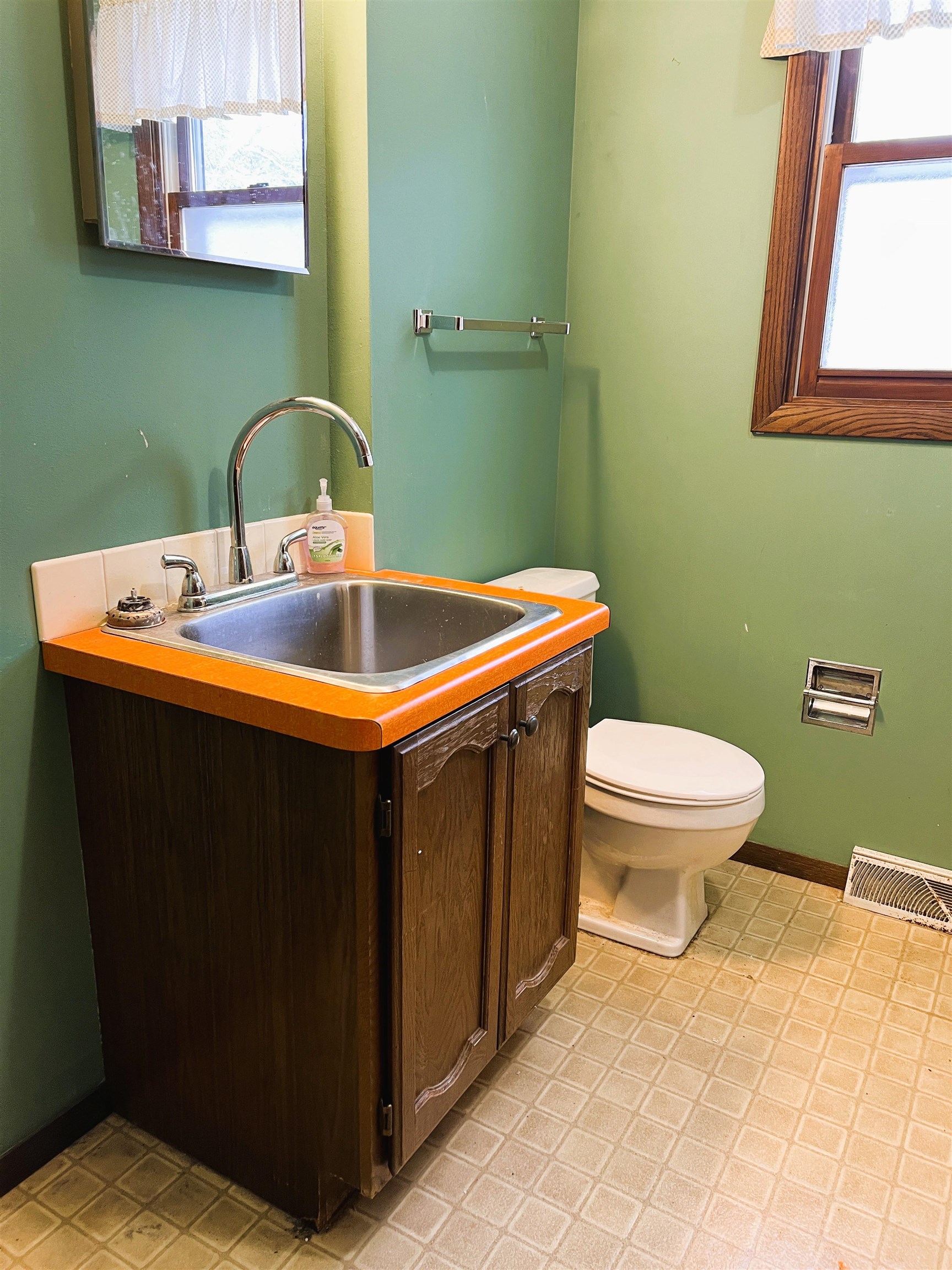 840 RAMBLE LANE, Plover, Wisconsin 54467, 3 Bedrooms Bedrooms, ,2 BathroomsBathrooms,Residential,For Sale,840 RAMBLE LANE,22600014