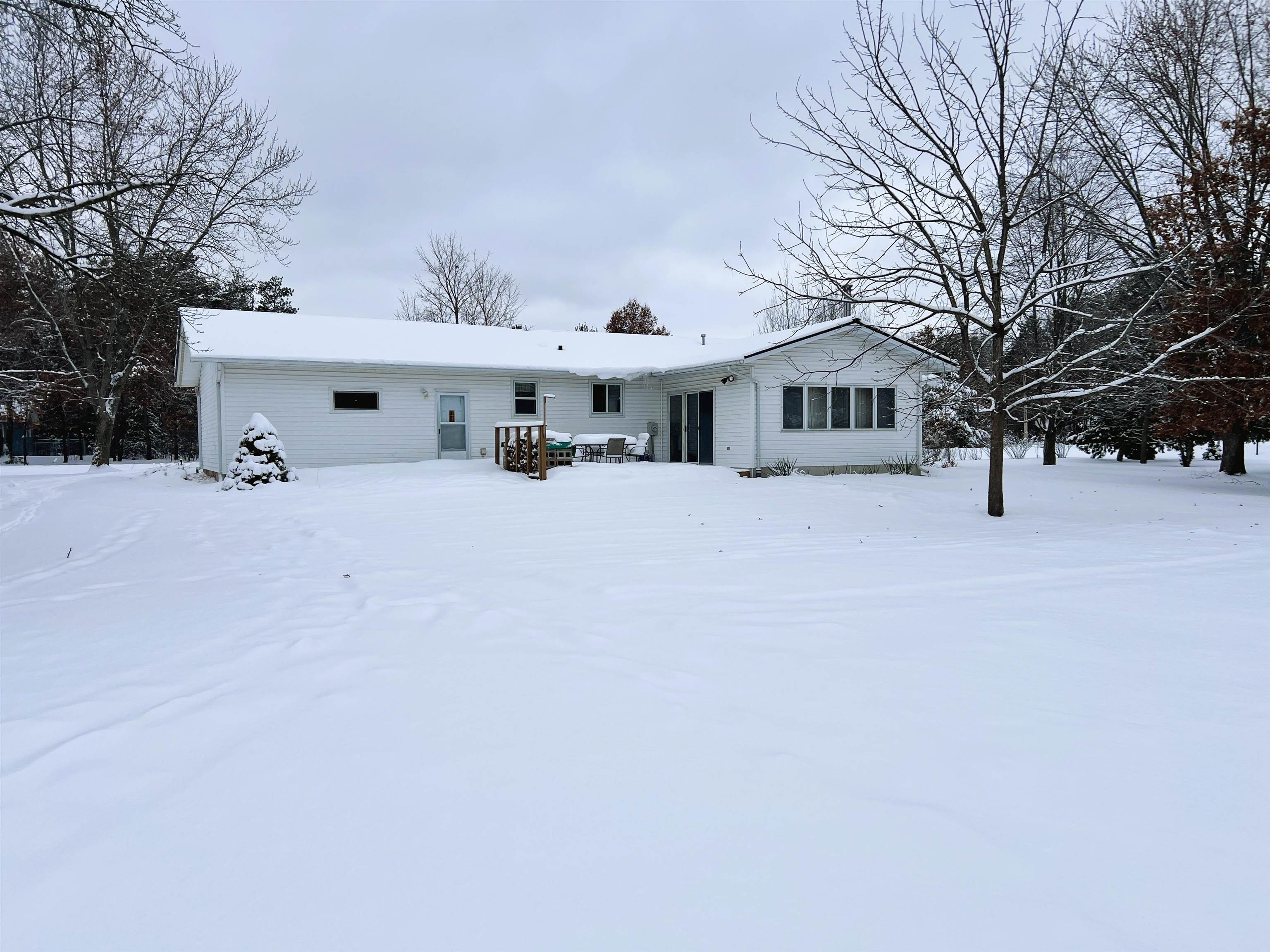 840 RAMBLE LANE, Plover, Wisconsin 54467, 3 Bedrooms Bedrooms, ,2 BathroomsBathrooms,Residential,For Sale,840 RAMBLE LANE,22600014