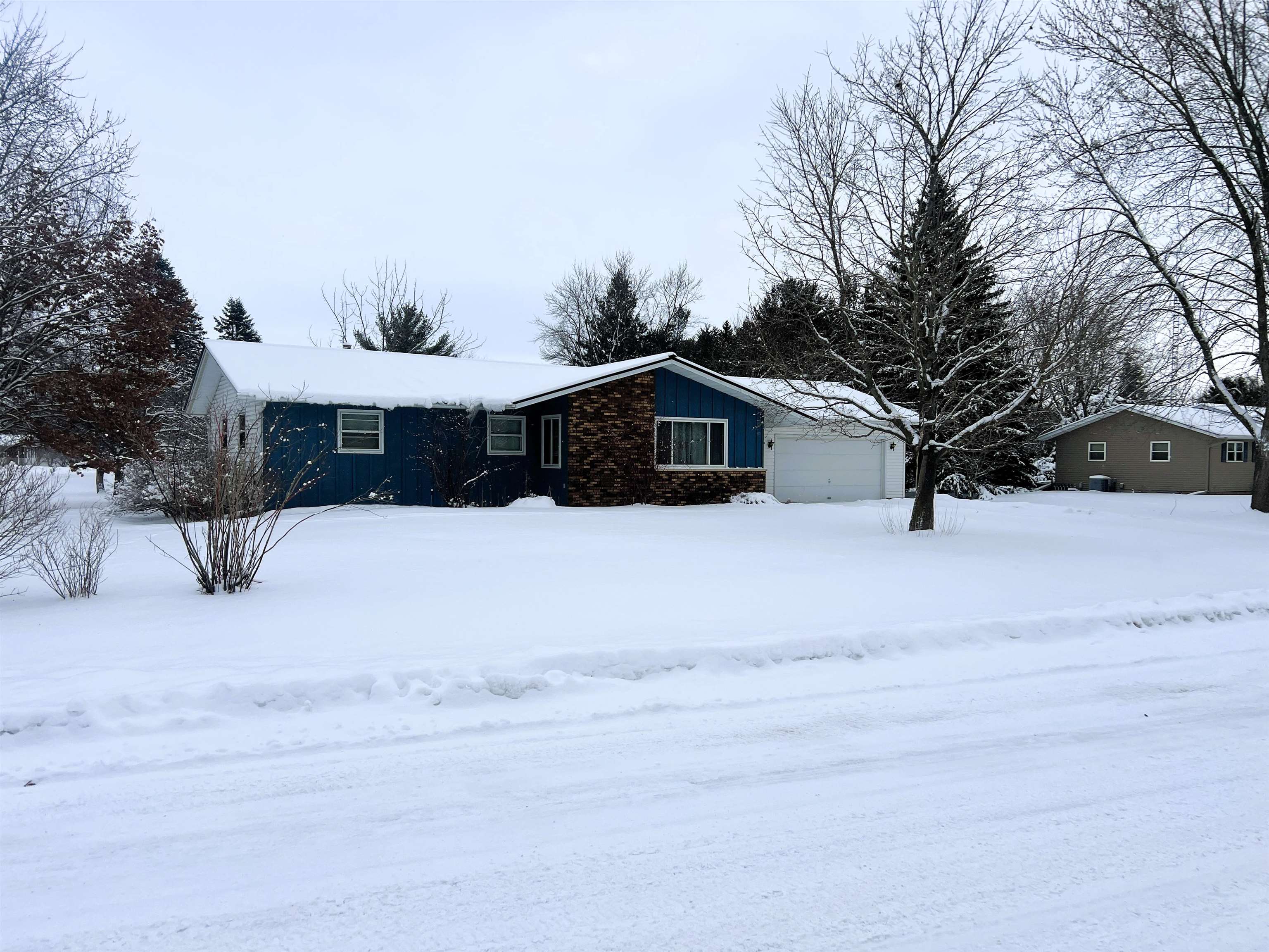 840 RAMBLE LANE, Plover, Wisconsin 54467, 3 Bedrooms Bedrooms, ,2 BathroomsBathrooms,Residential,For Sale,840 RAMBLE LANE,22600014