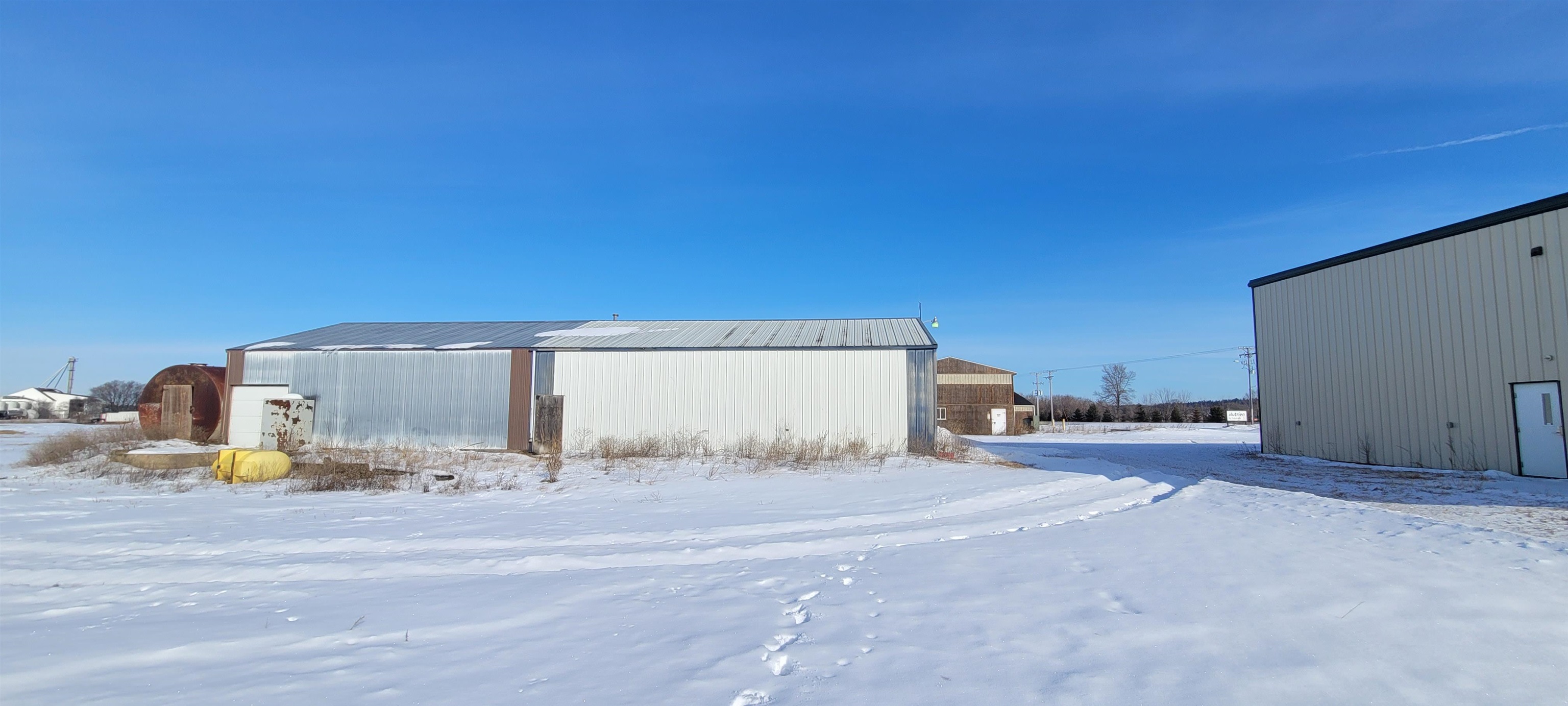 9072 COUNTY ROAD BB, Plainfield, Wisconsin 54966, ,Commercial/industrial,For Sale,9072 COUNTY ROAD BB,22600019
