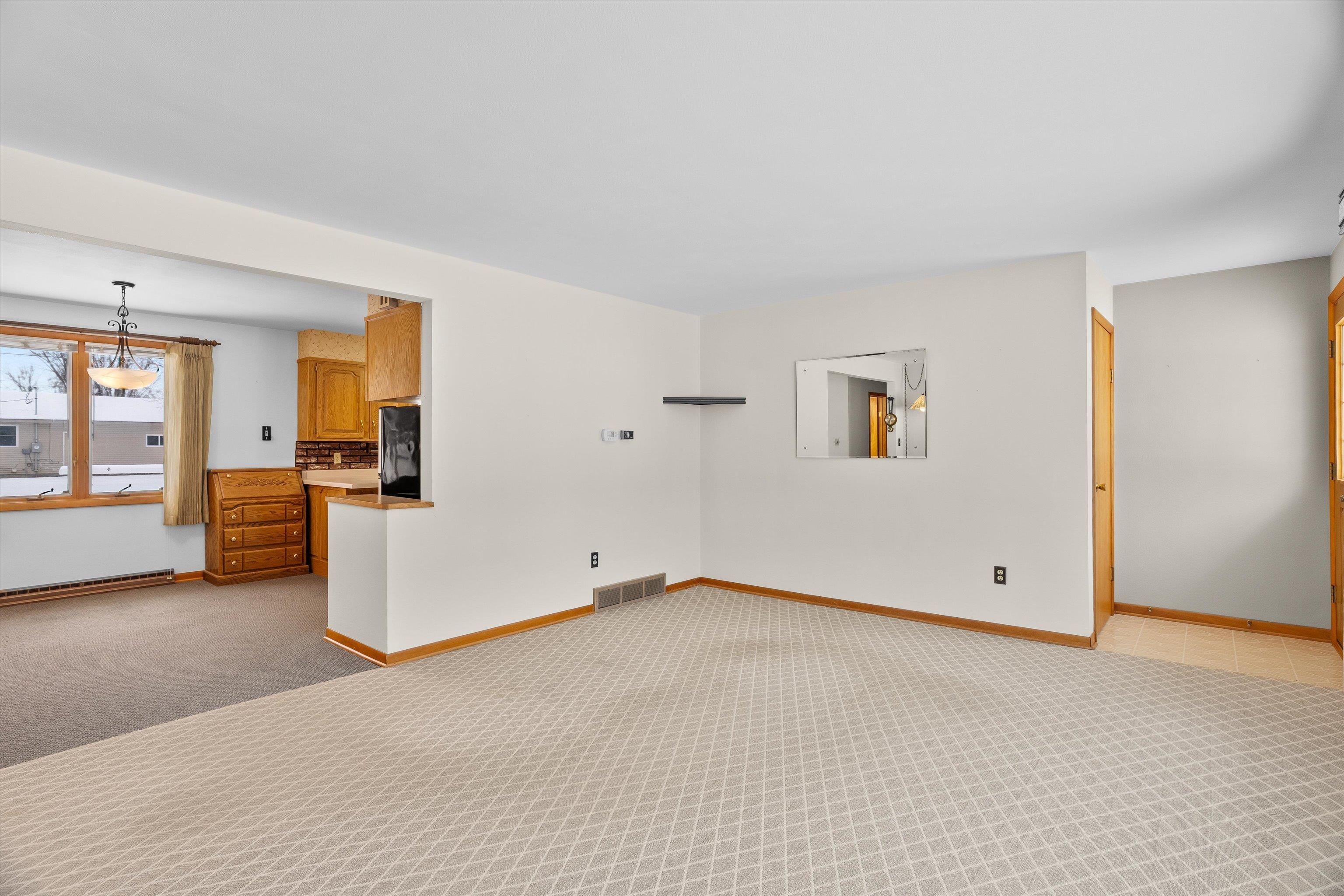 205 W ROBERTS STREET, Spencer, Wisconsin 54479, 3 Bedrooms Bedrooms, ,1 BathroomBathrooms,Residential,For Sale,205 W ROBERTS STREET,22600049