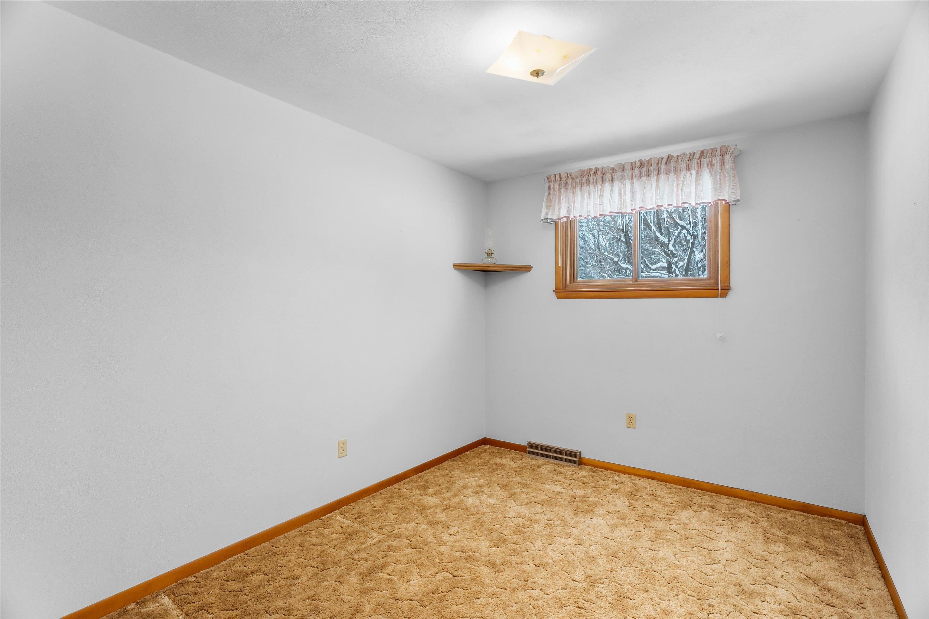 205 W ROBERTS STREET, Spencer, Wisconsin 54479, 3 Bedrooms Bedrooms, ,1 BathroomBathrooms,Residential,For Sale,205 W ROBERTS STREET,22600049